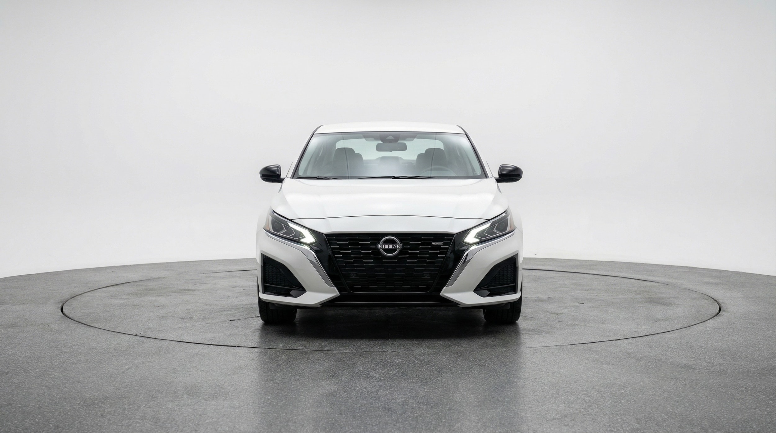 Thumbnail: 2025 Nissan Altima - 2