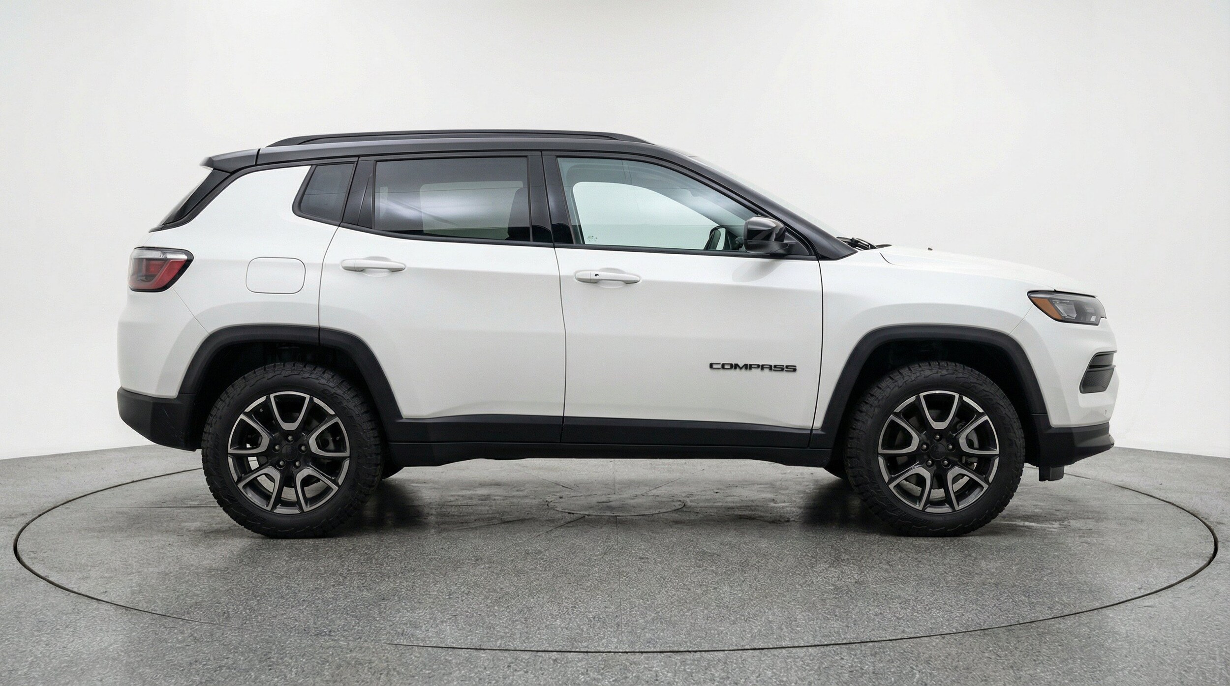Thumbnail: 2025 Jeep Compass - 11