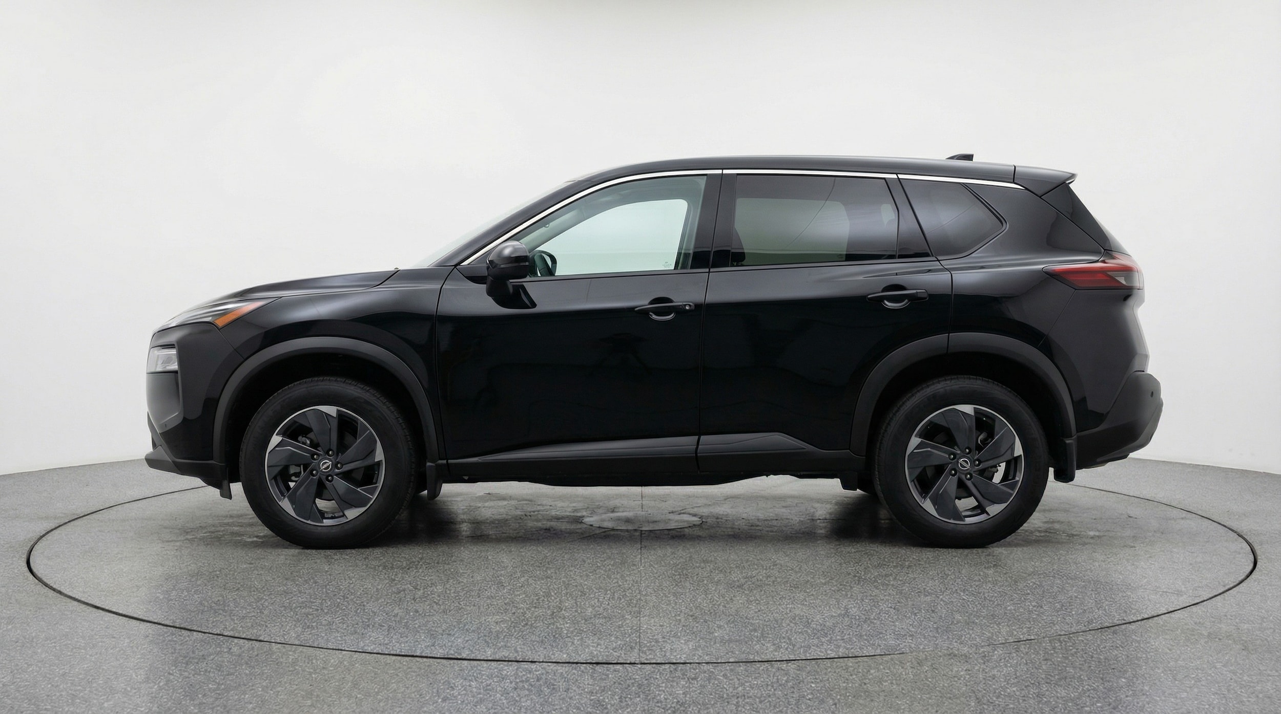 Thumbnail: 2025 Nissan Rogue - 4