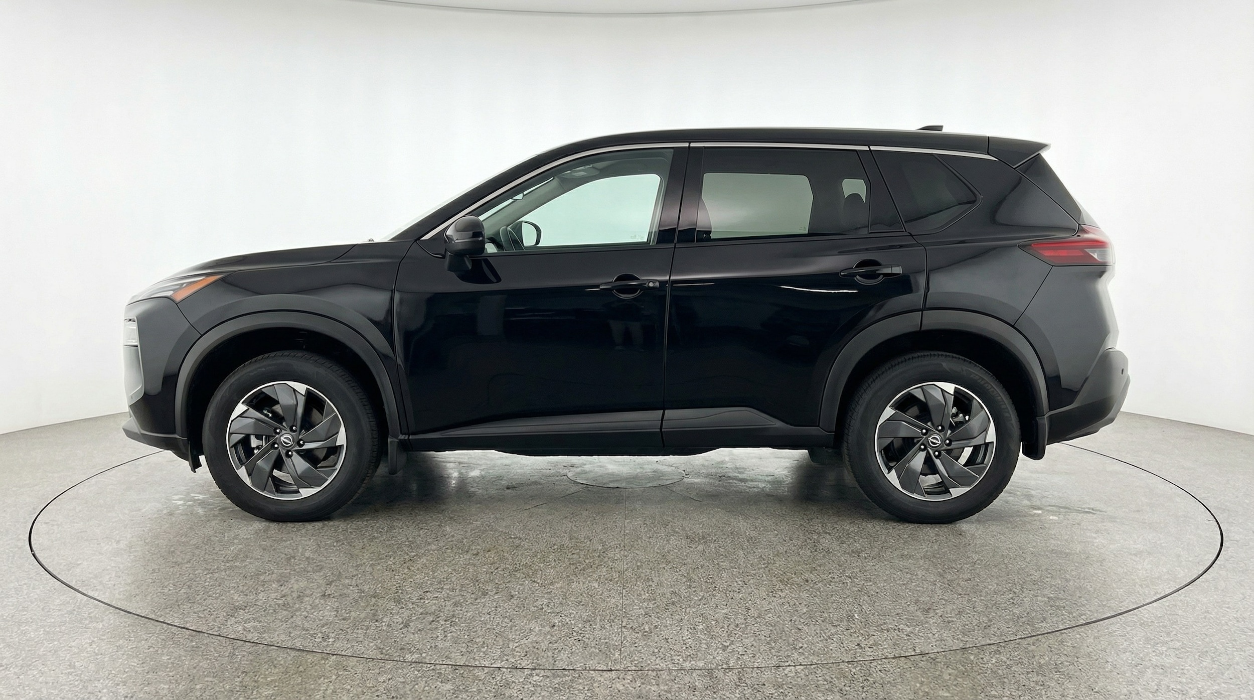 Thumbnail: 2025 Nissan Rogue - 4