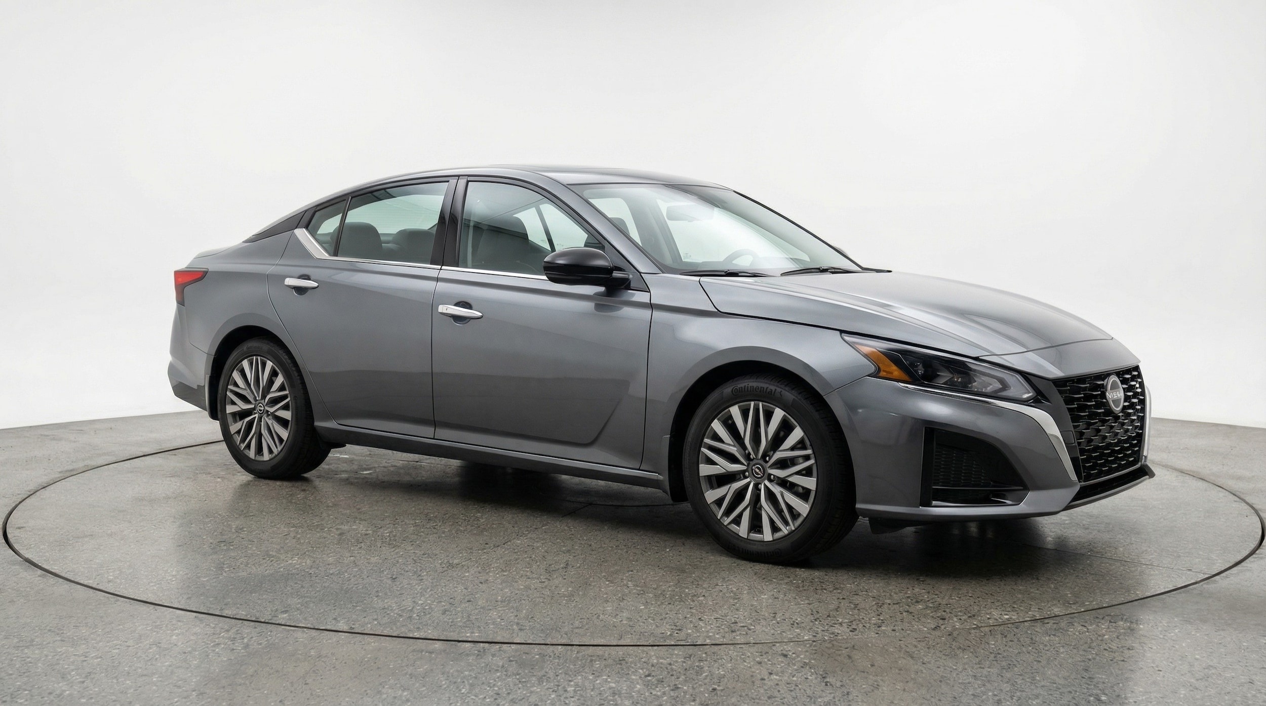 2025 Nissan Altima 2.5 SV FWD