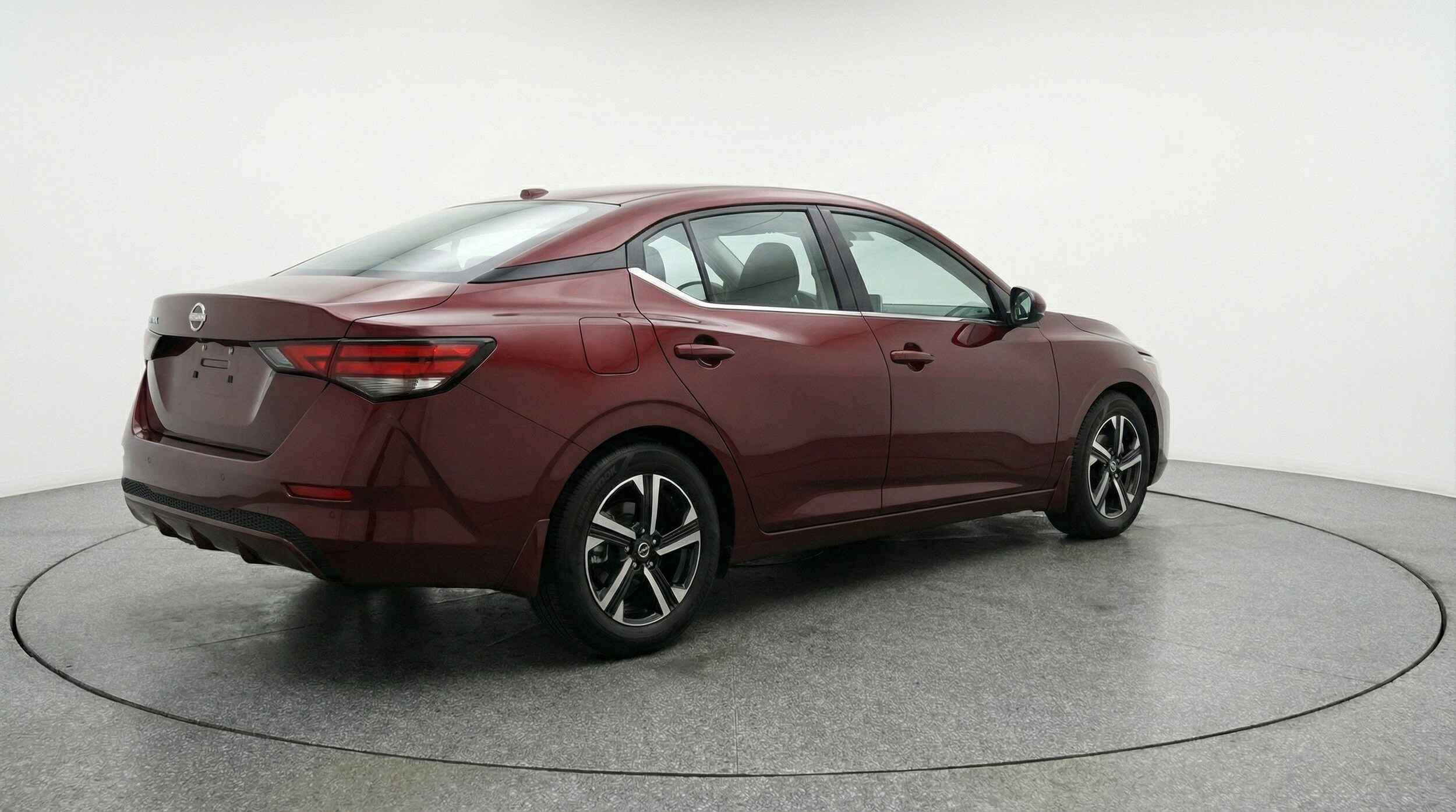 Thumbnail: 2025 Nissan Sentra - 9