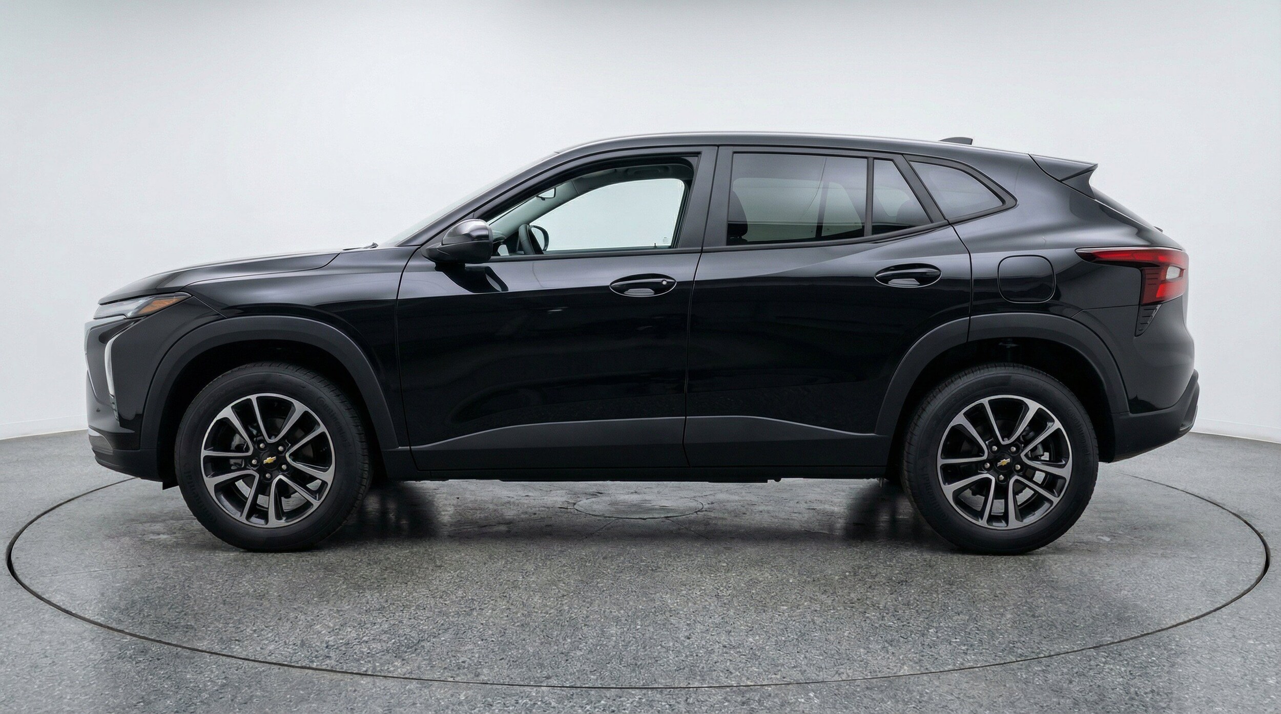 Thumbnail: 2025 Chevrolet TrailBlazer - 5