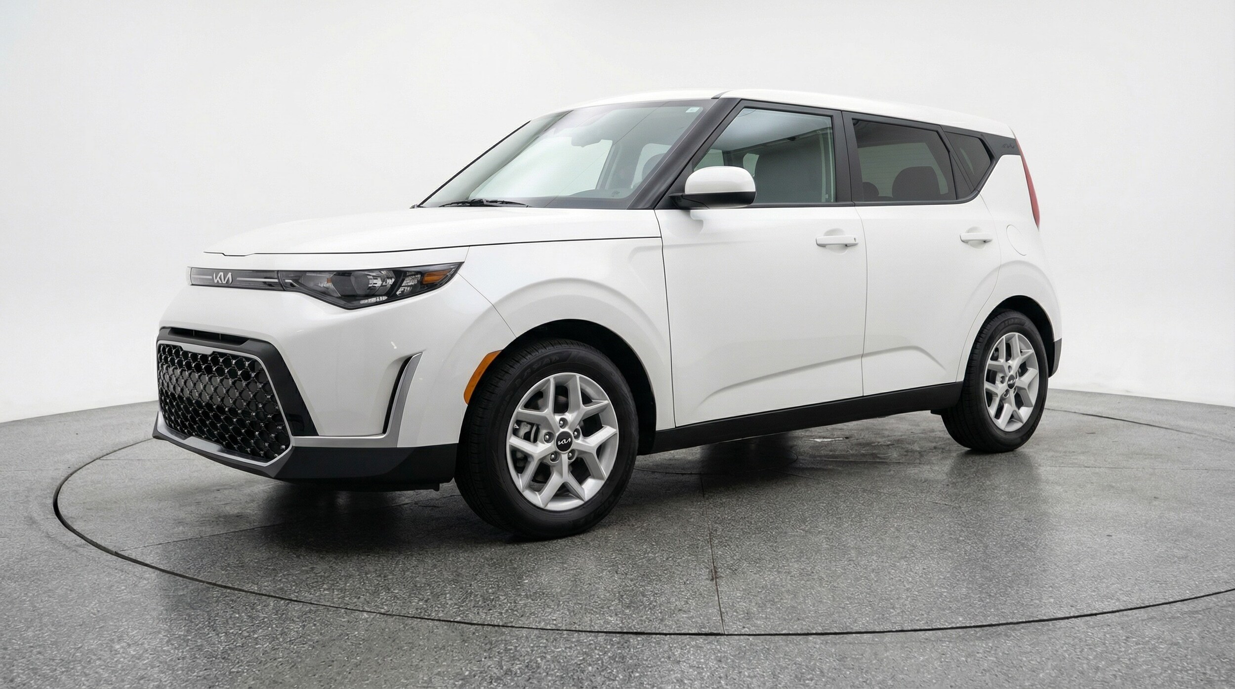 Thumbnail: 2025 Kia Soul - 3