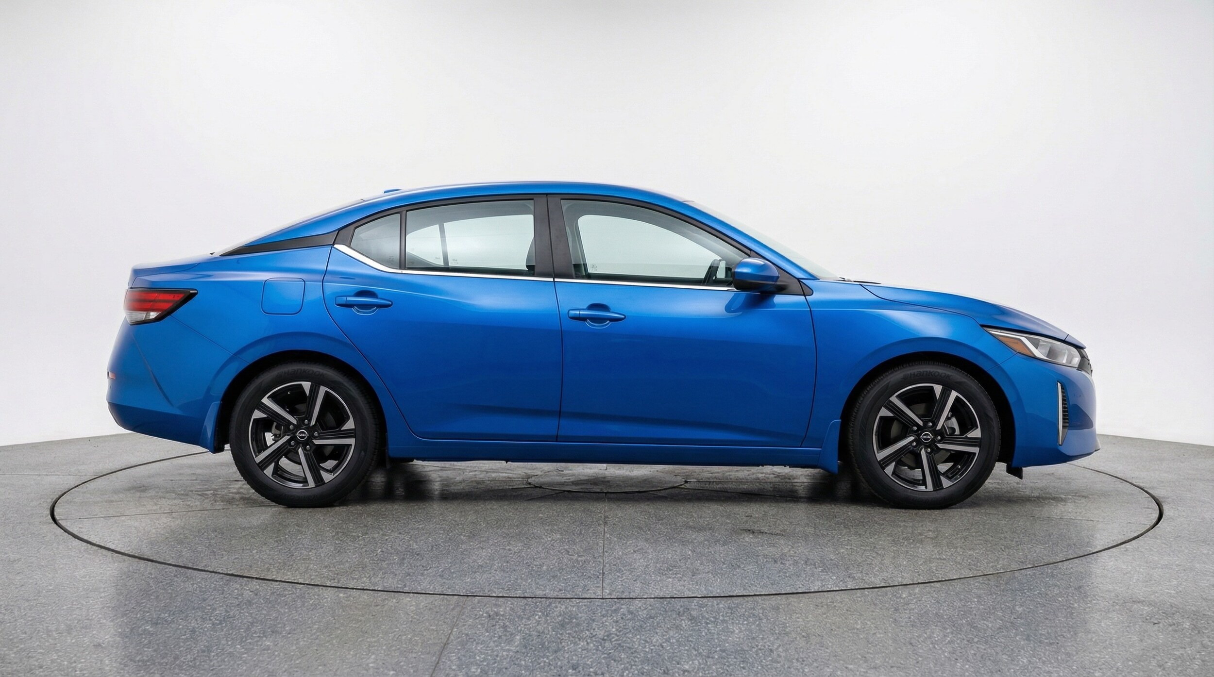 Thumbnail: 2025 Nissan Sentra - 8