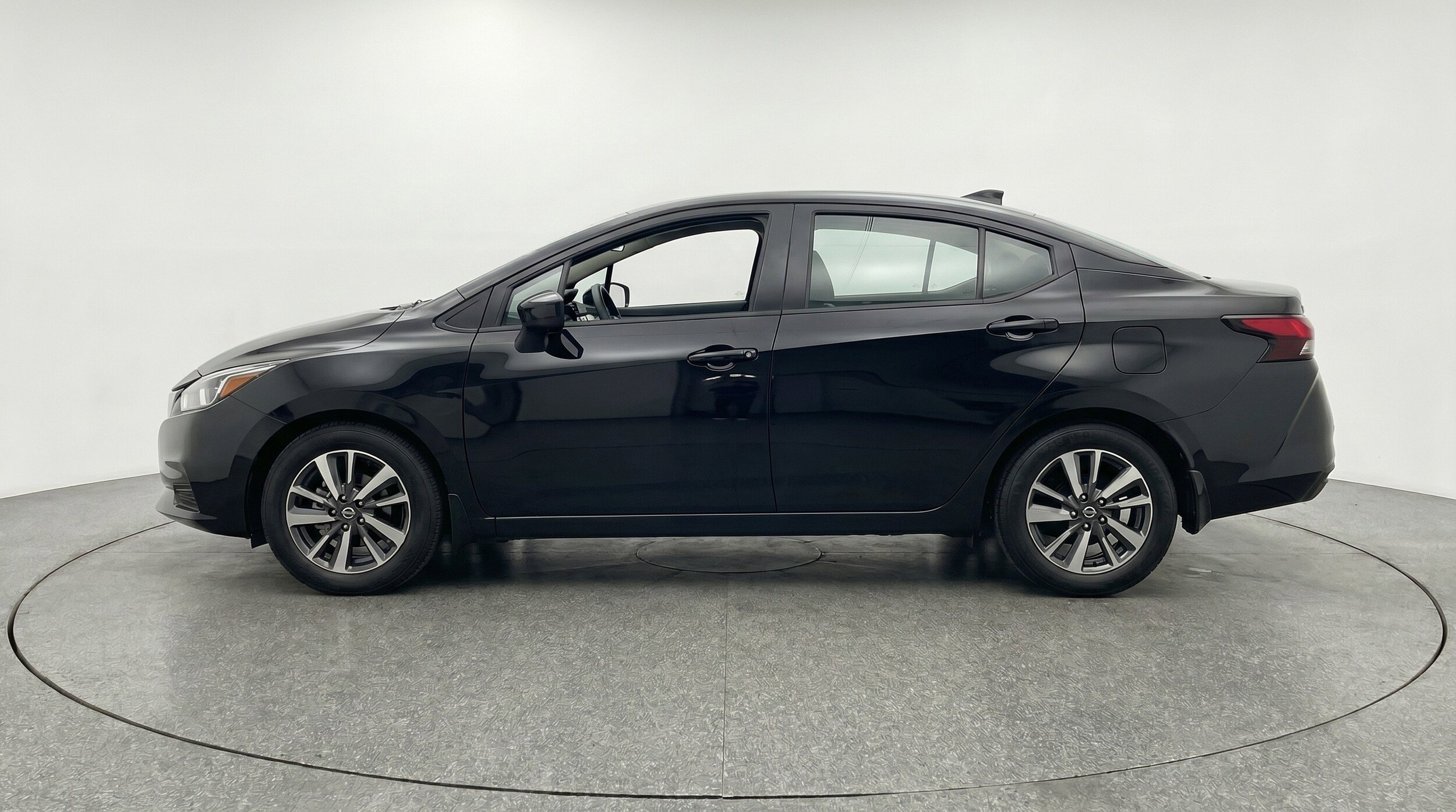 Thumbnail: 2025 Nissan Versa - 5