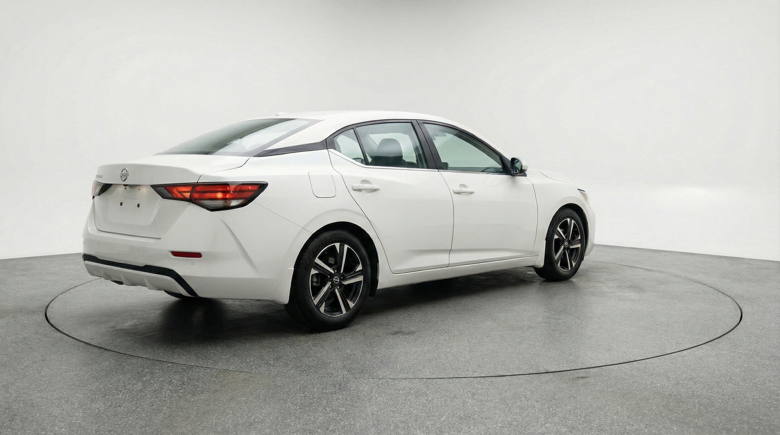 Thumbnail: 2025 Nissan Sentra - 9