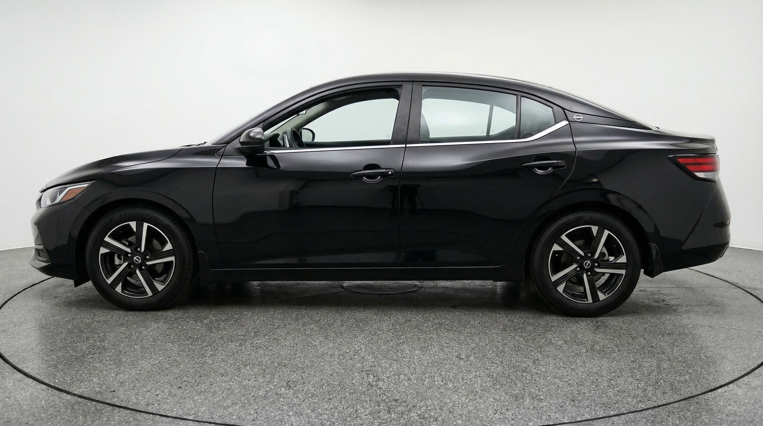 Thumbnail: 2025 Nissan Sentra - 5