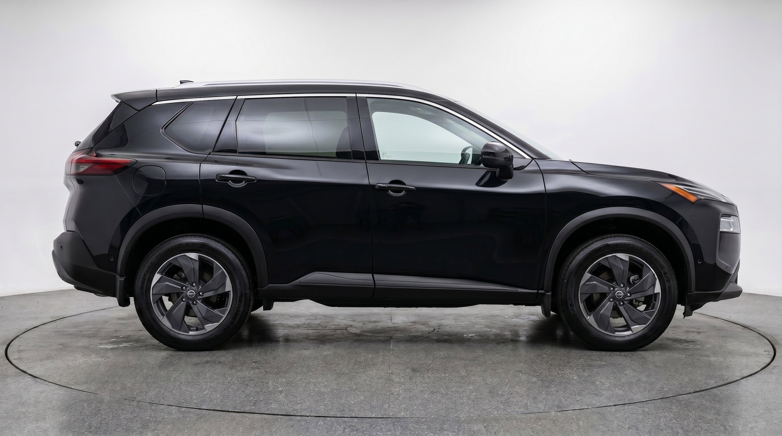 Thumbnail: 2025 Nissan Rogue - 11