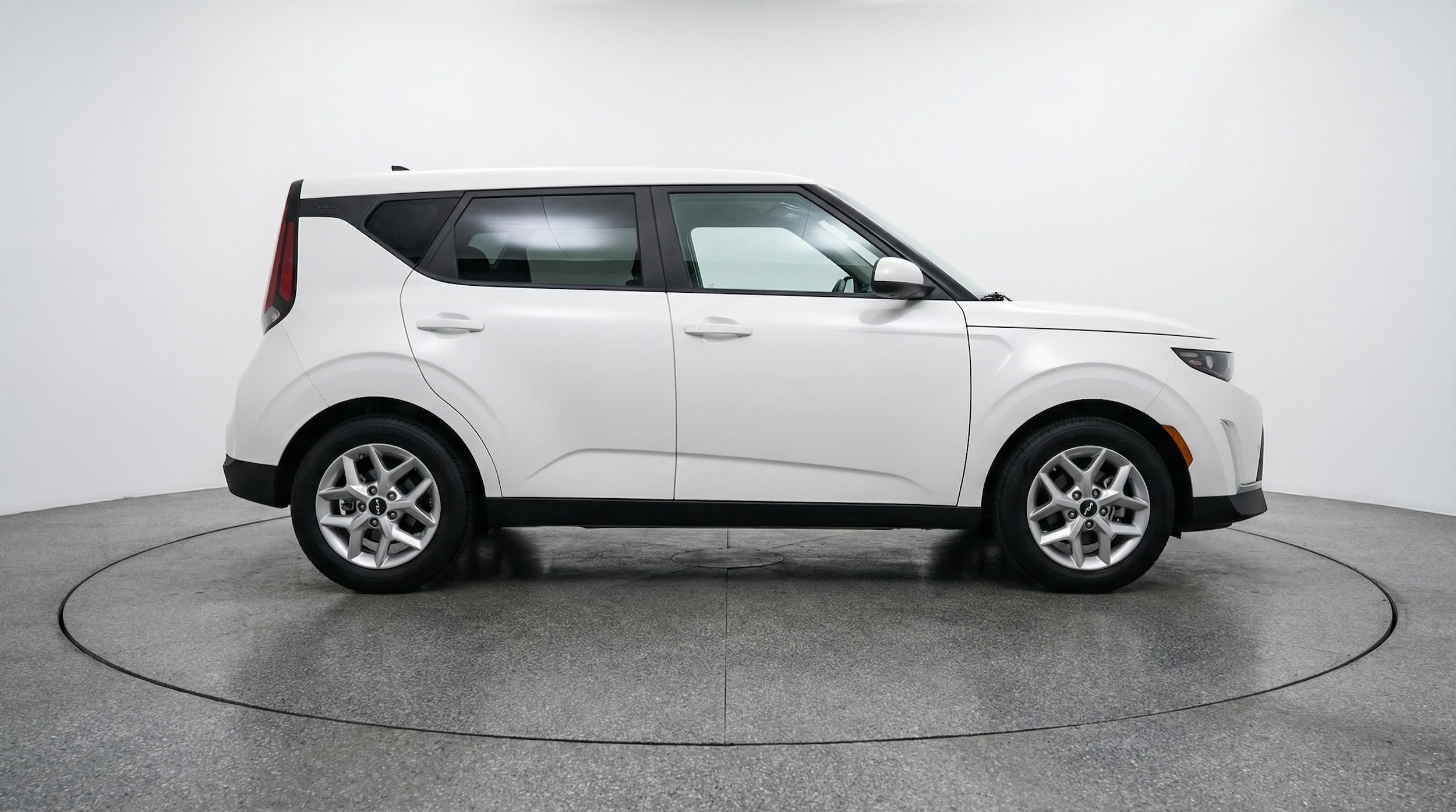 Thumbnail: 2025 Kia Soul - 8