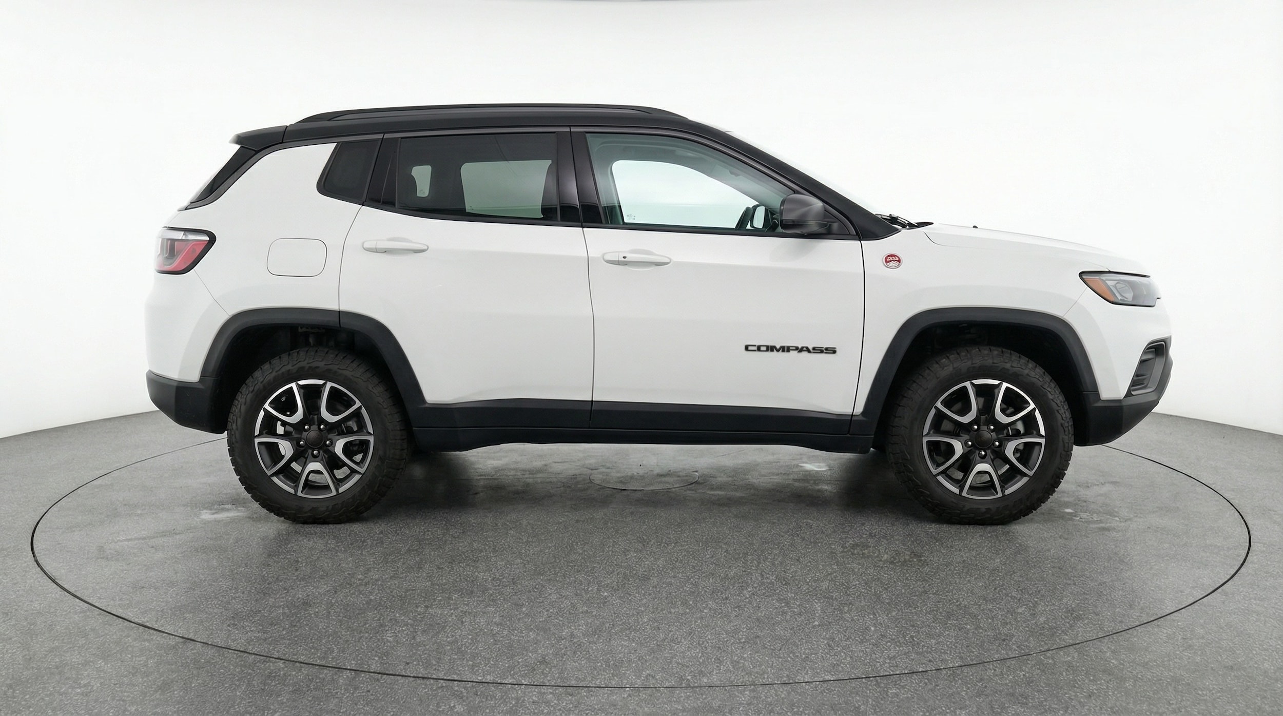 Thumbnail: 2025 Jeep Compass - 8