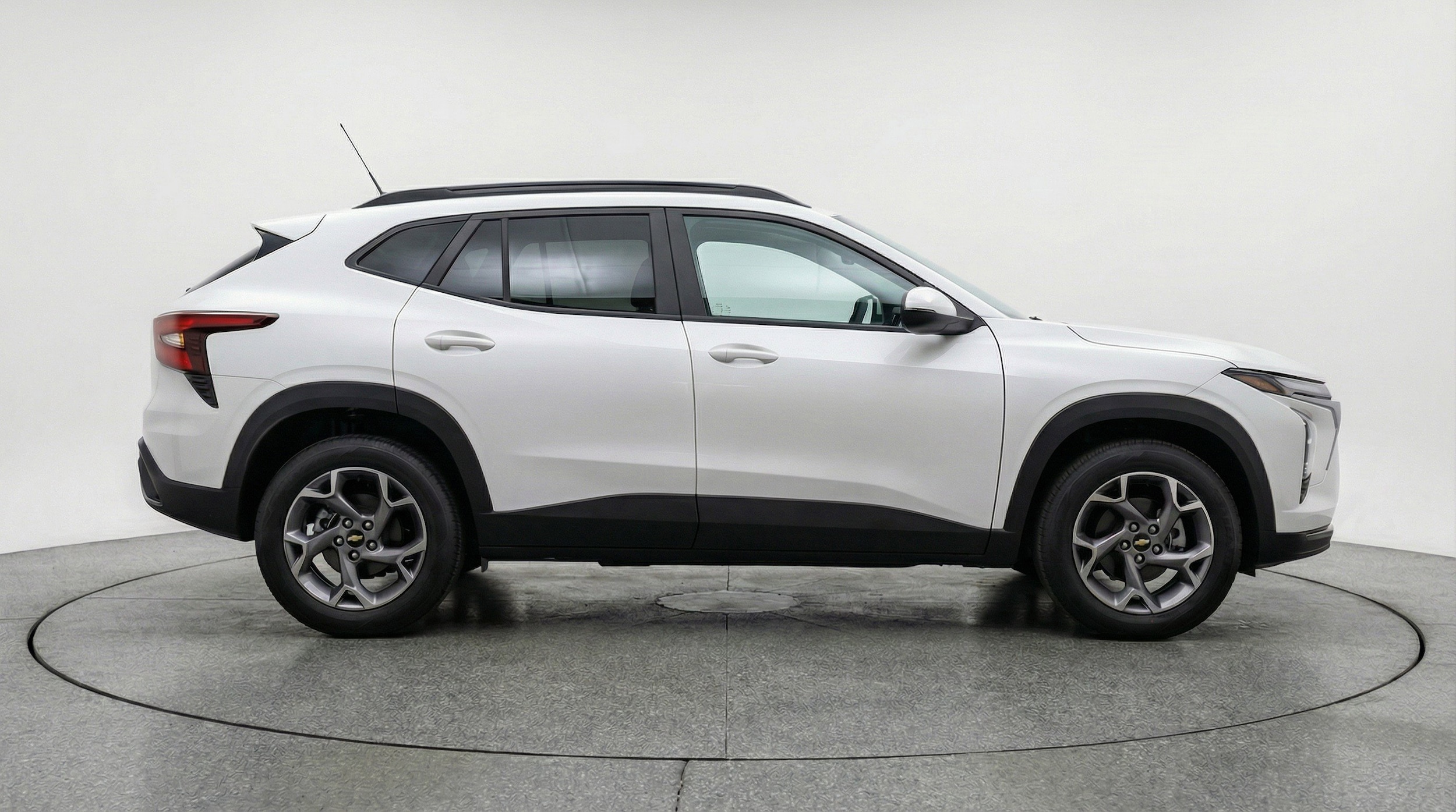 Thumbnail: 2025 Chevrolet Trax - 11