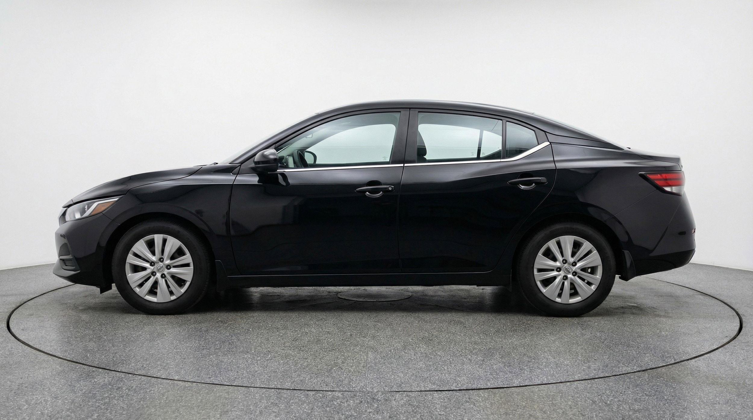 Thumbnail: 2025 Nissan Sentra - 5