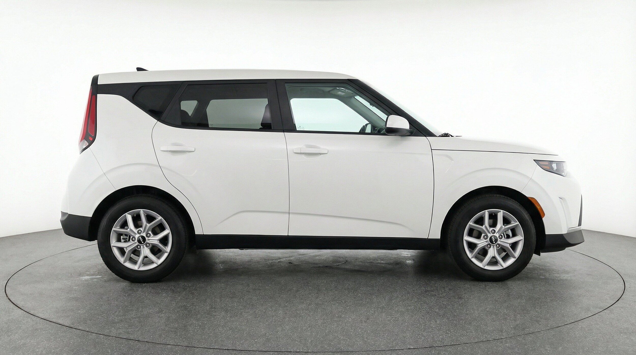 Thumbnail: 2025 Kia Soul - 11