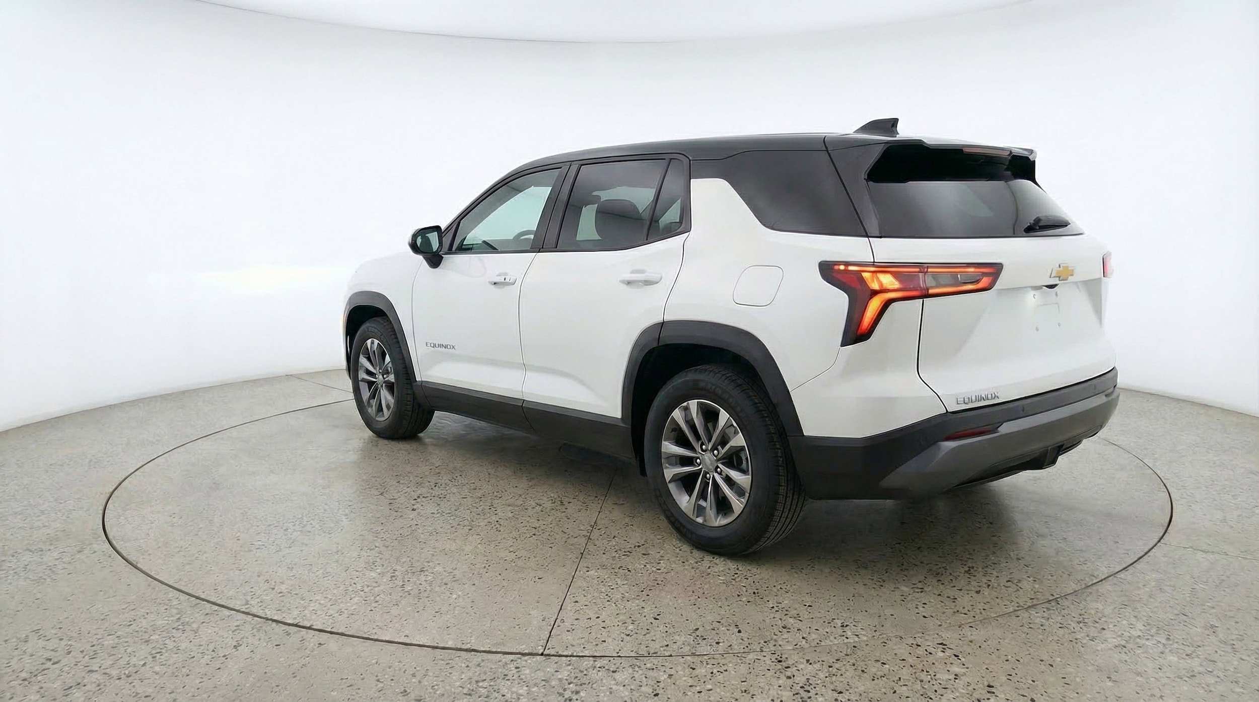 Thumbnail: 2025 Chevrolet Equinox - 6