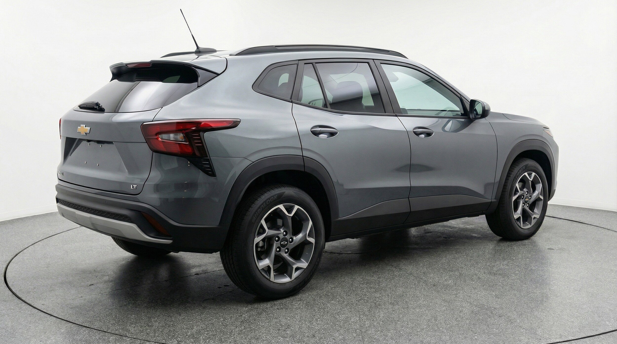 Thumbnail: 2025 Chevrolet Trax - 9