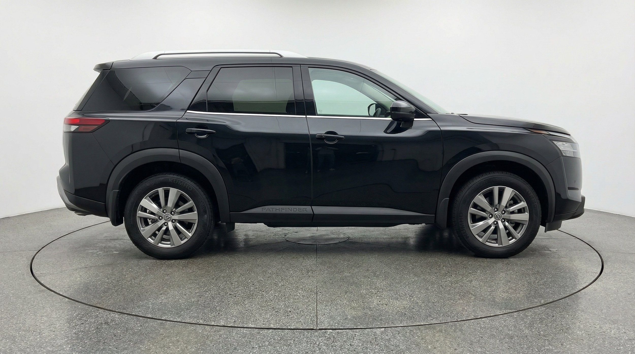 Thumbnail: 2025 Nissan Pathfinder - 11