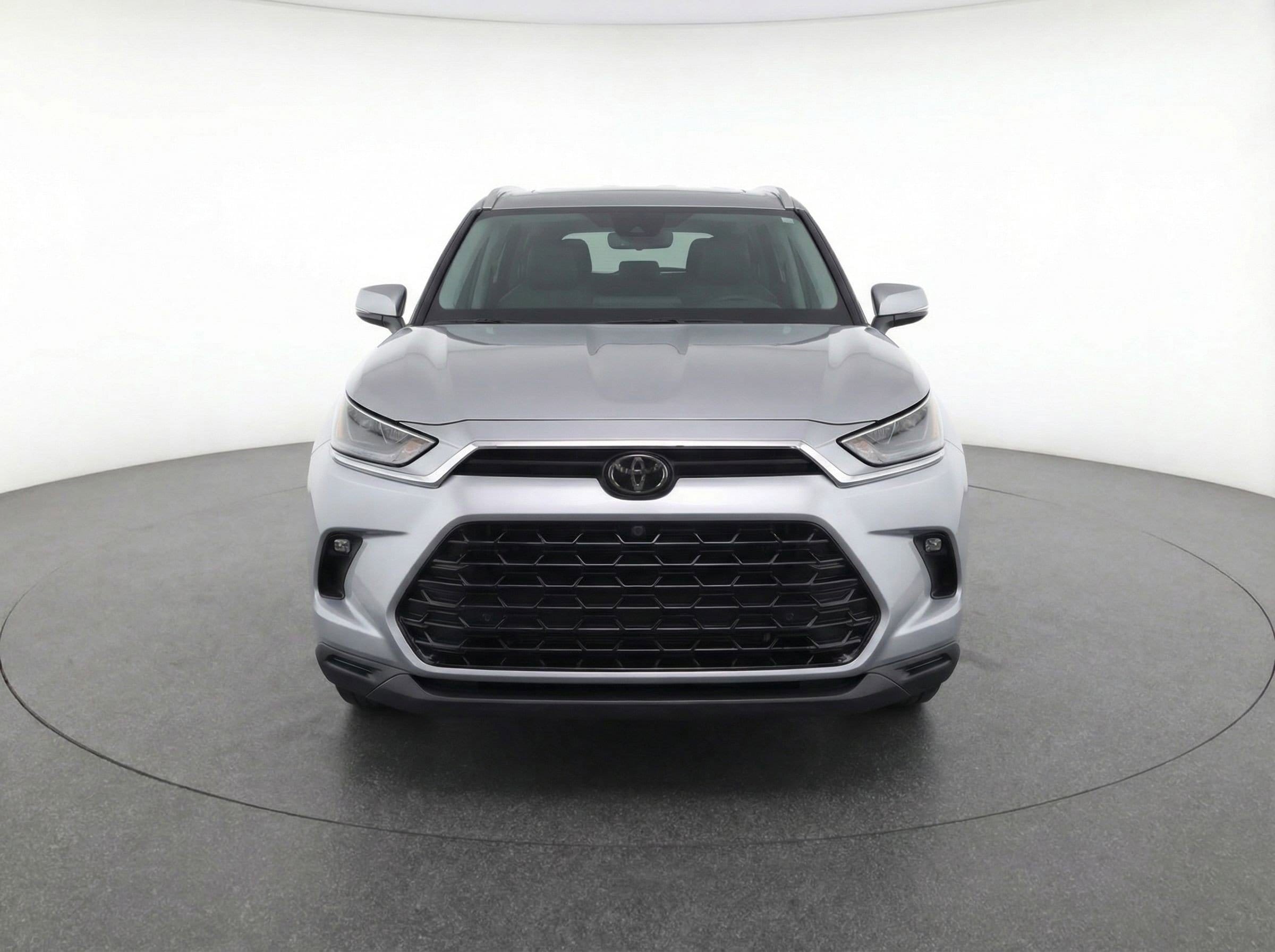 Thumbnail: 2024 Toyota Grand Highlander - 2