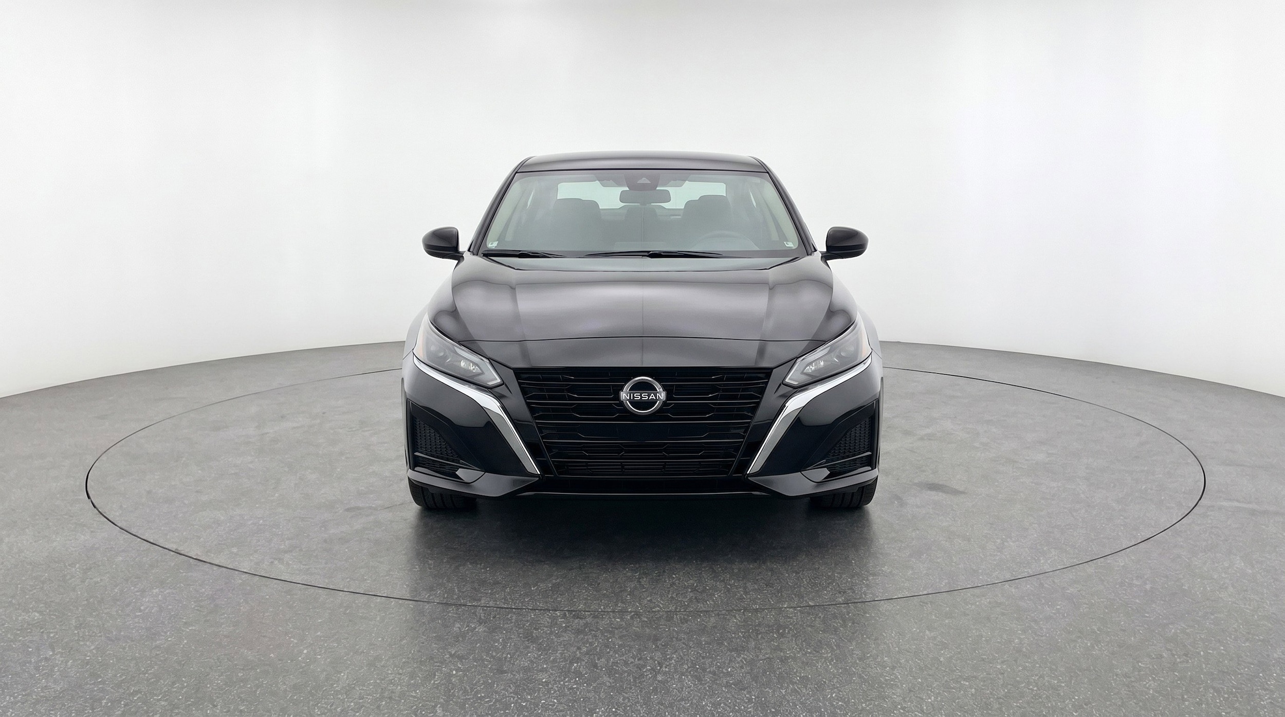 Thumbnail: 2025 Nissan Altima - 2