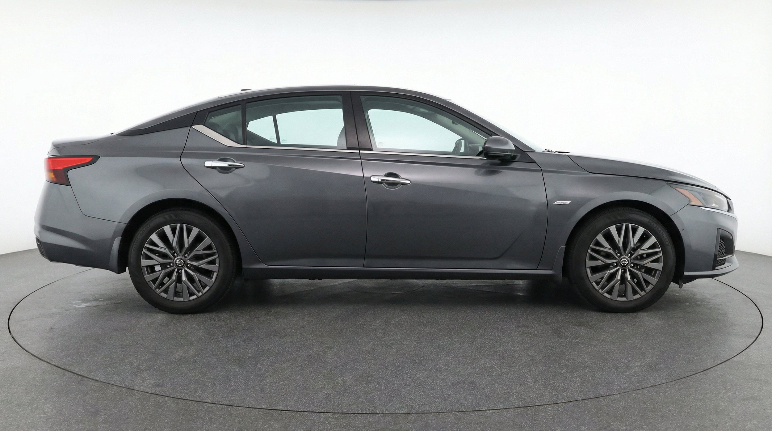 Thumbnail: 2025 Nissan Altima - 11