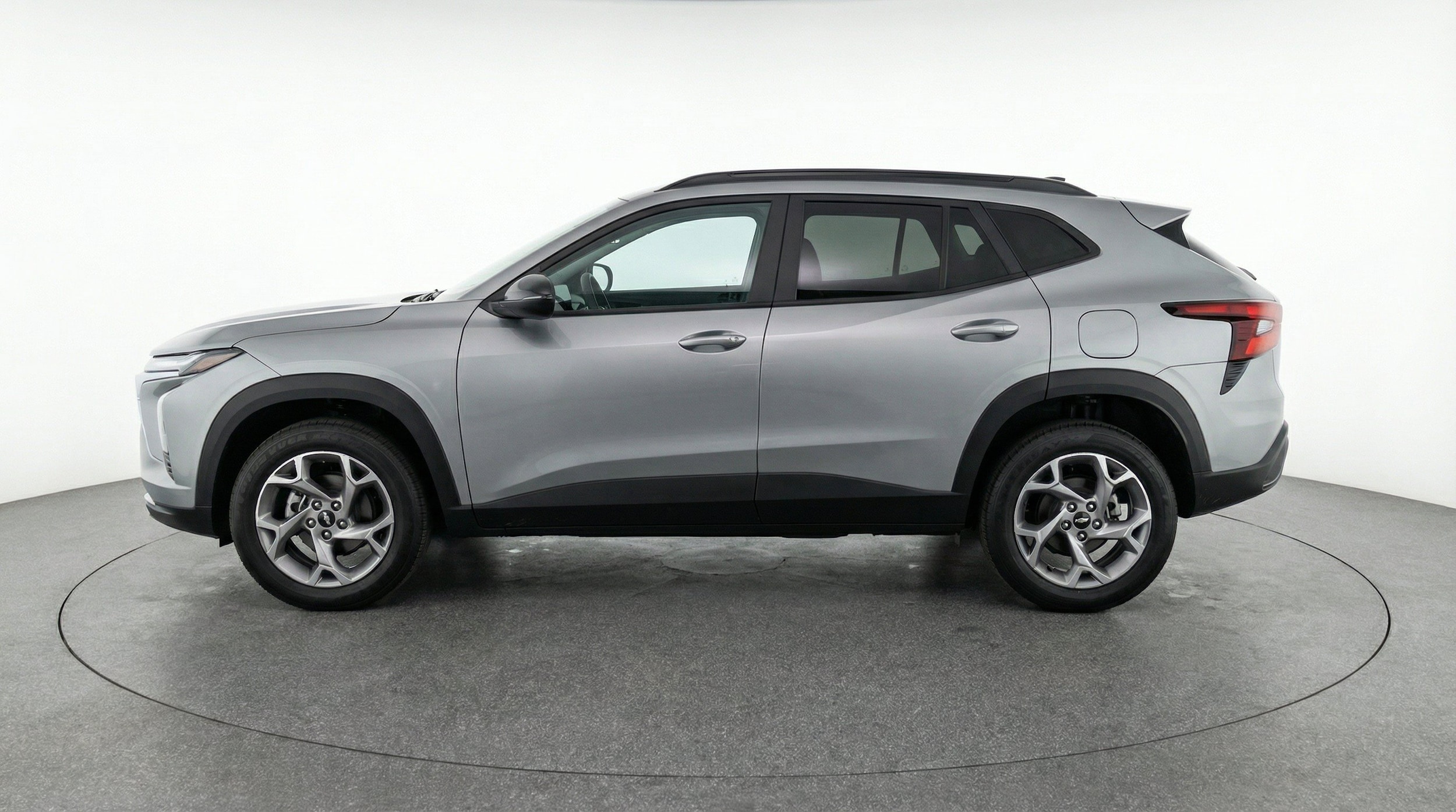Thumbnail: 2025 Chevrolet Trax - 5