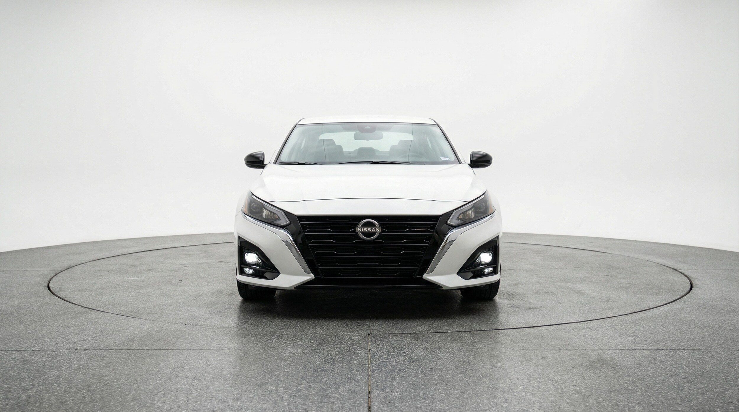 Thumbnail: 2025 Nissan Altima - 2