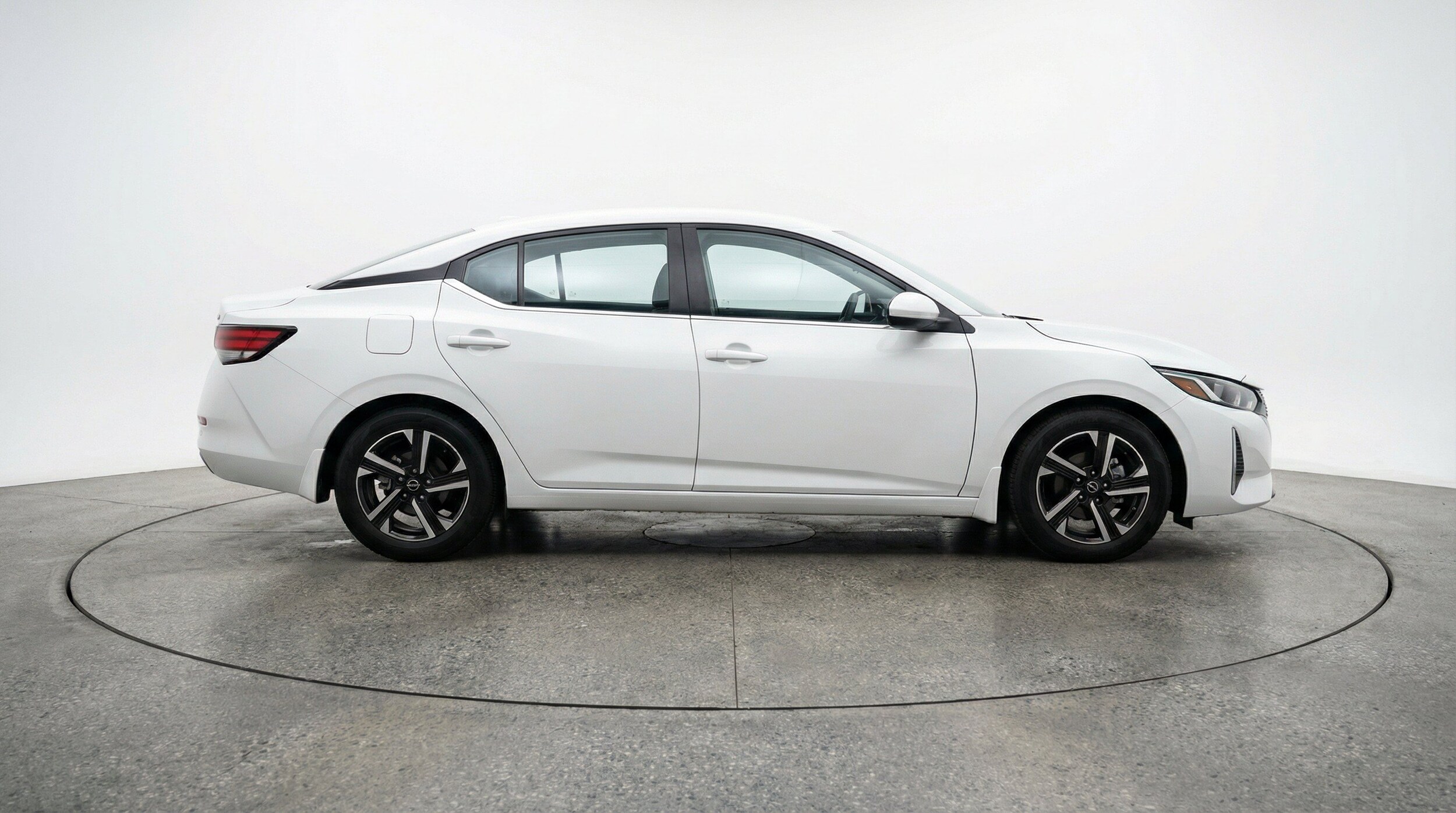 Thumbnail: 2025 Nissan Sentra - 11