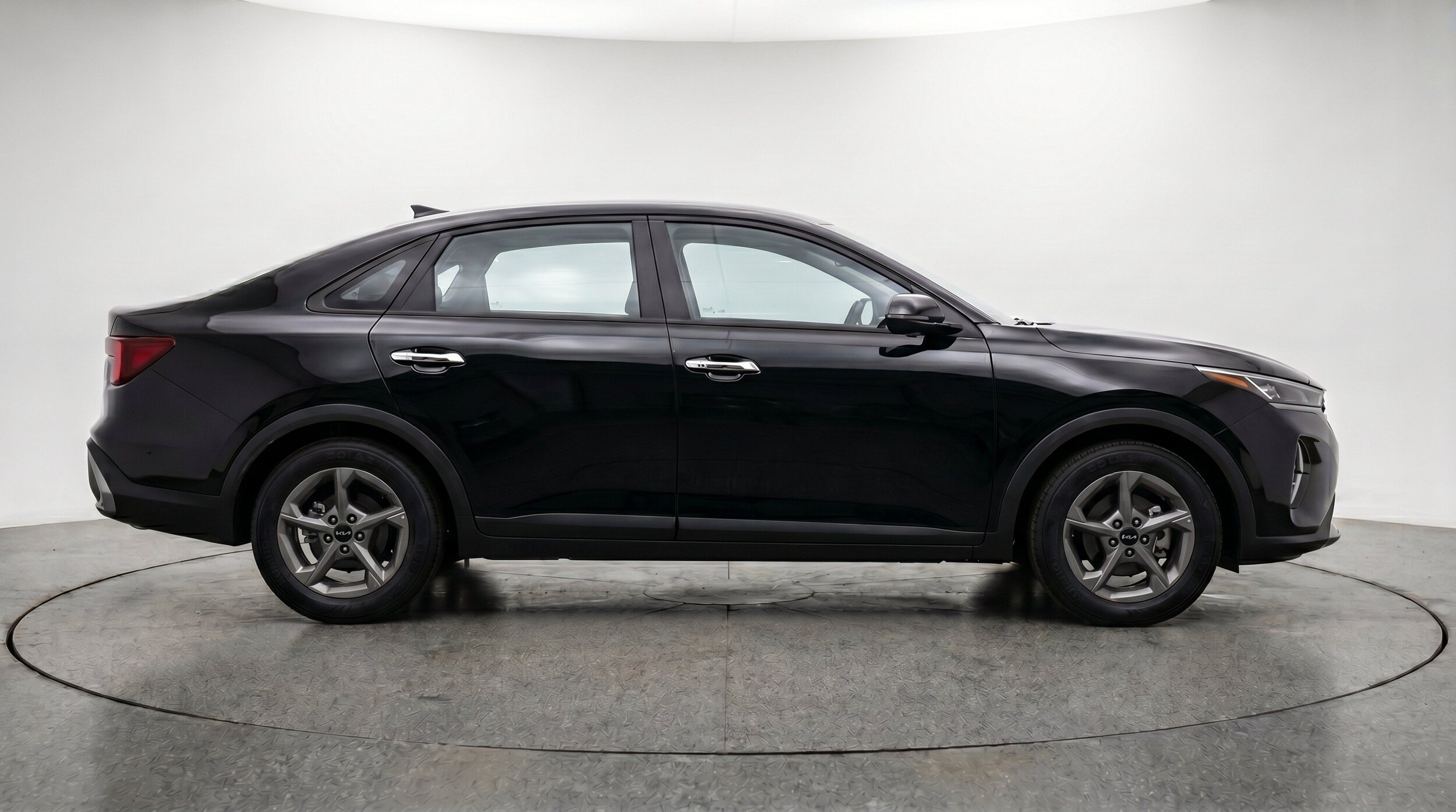 Thumbnail: 2025 Kia K4 - 10