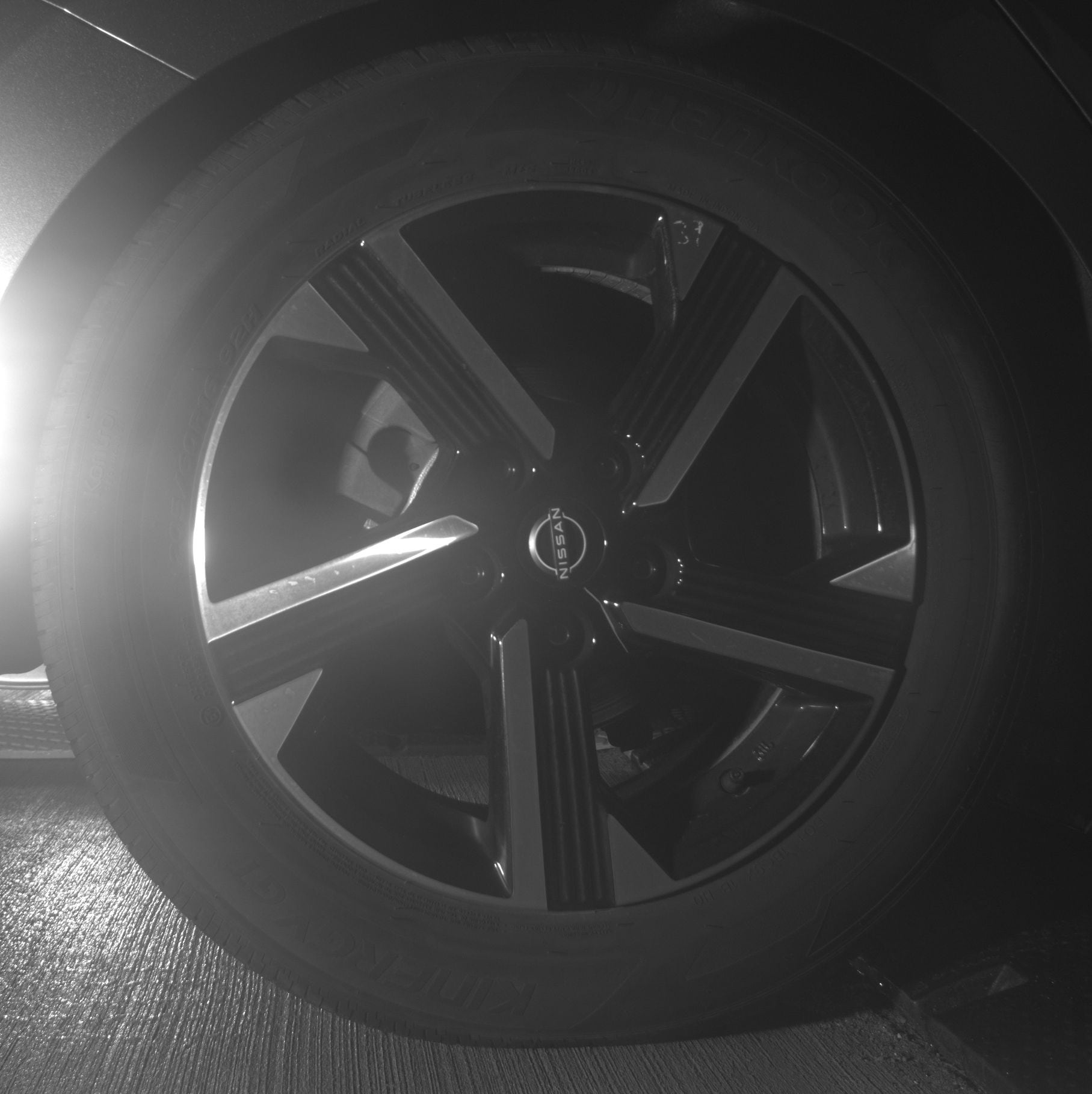 Thumbnail: 2025 Nissan Sentra - 12