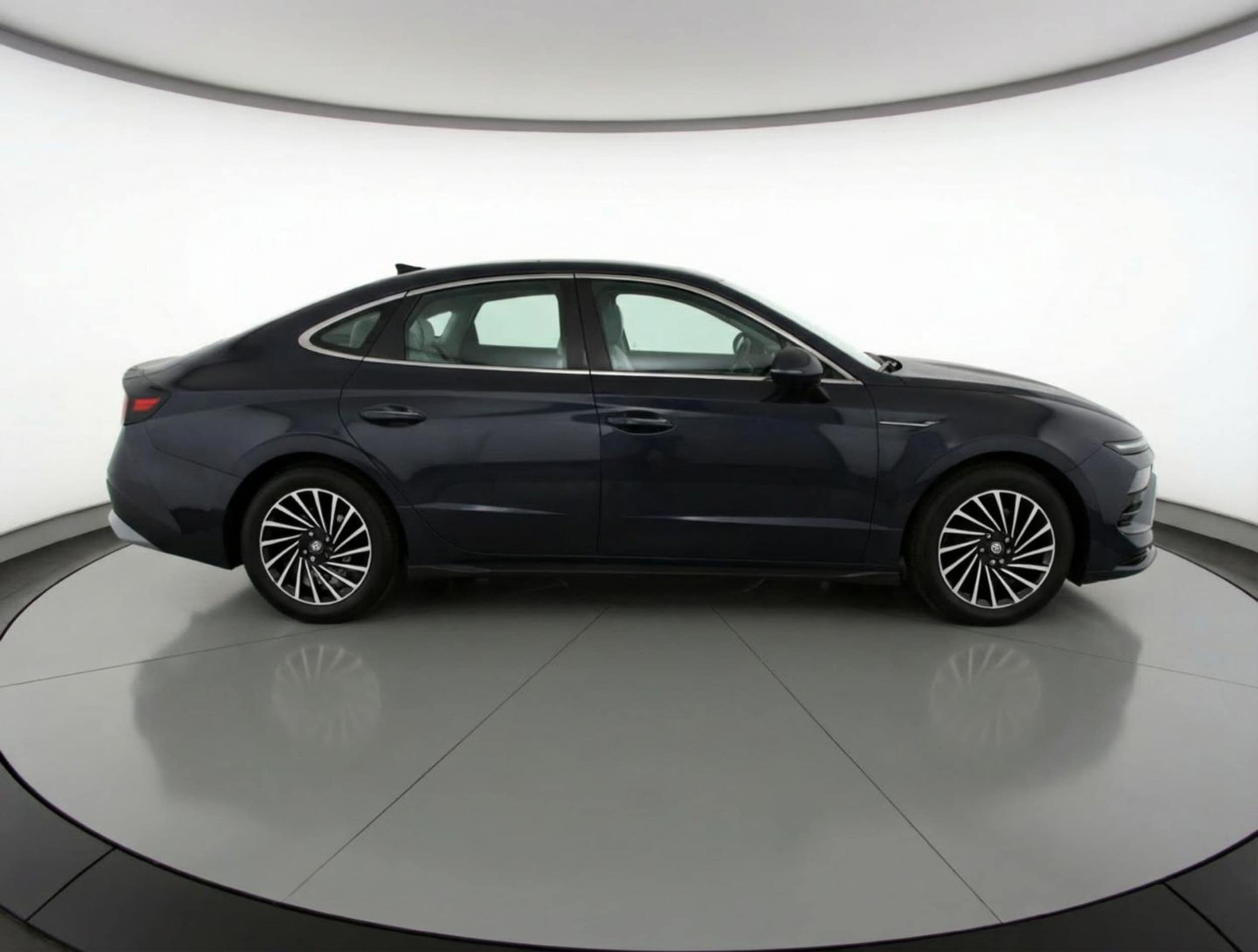 Thumbnail: 2025 Hyundai Sonata - 8