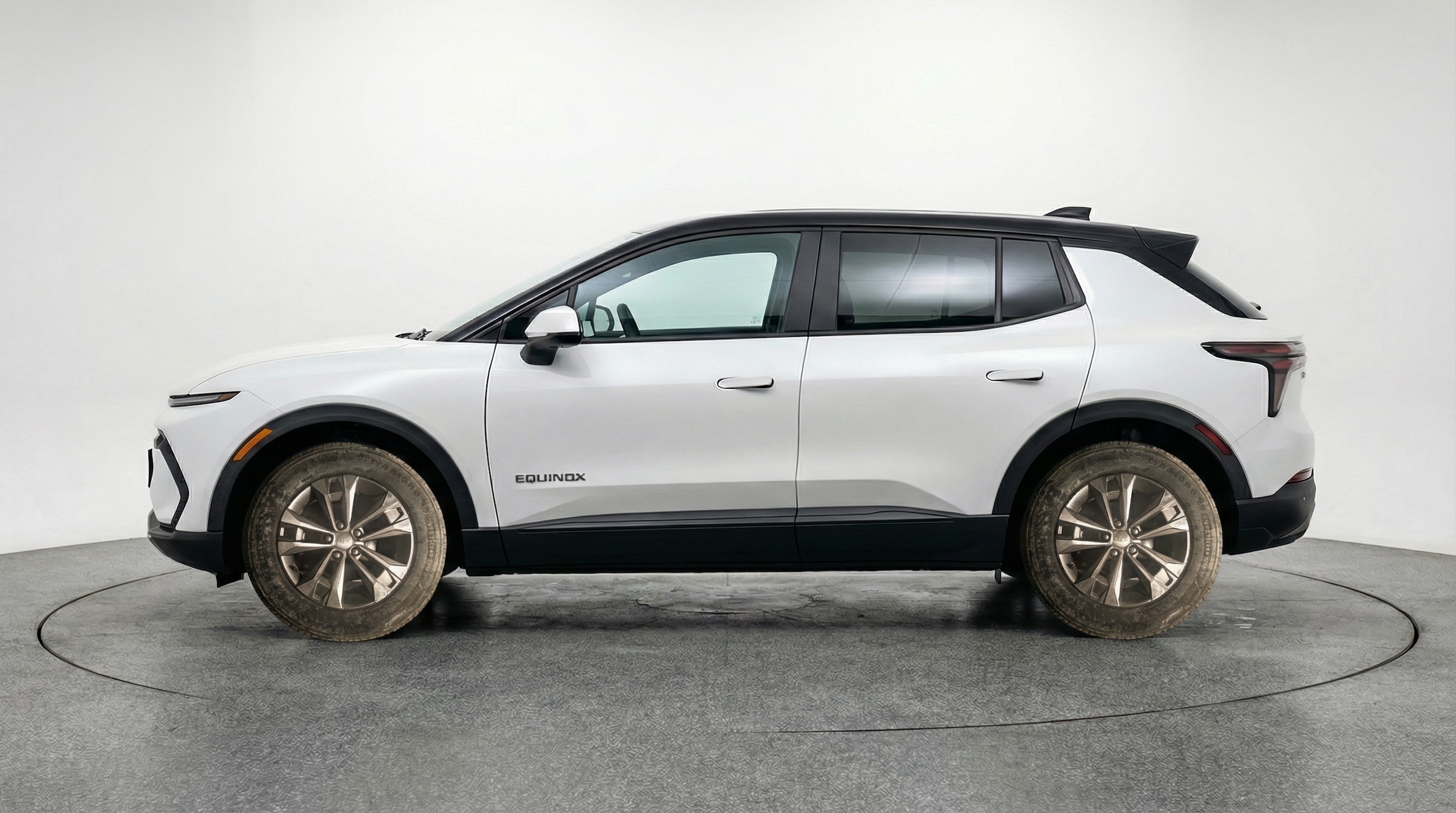 Thumbnail: 2025 Chevrolet Equinox - 4