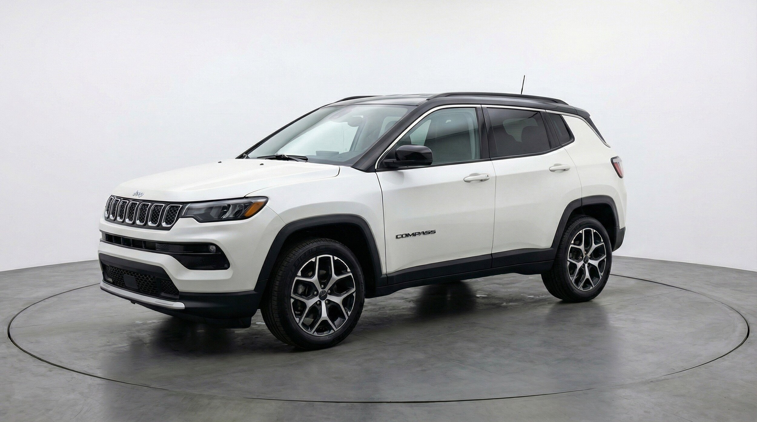 Thumbnail: 2025 Jeep Compass - 3