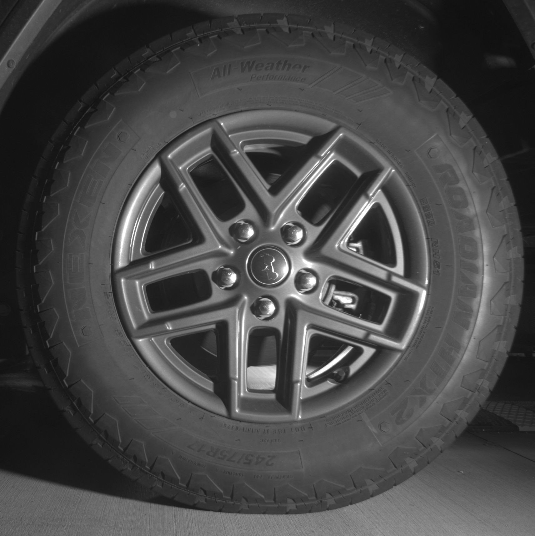 Thumbnail: 2025 Jeep Wrangler - 14