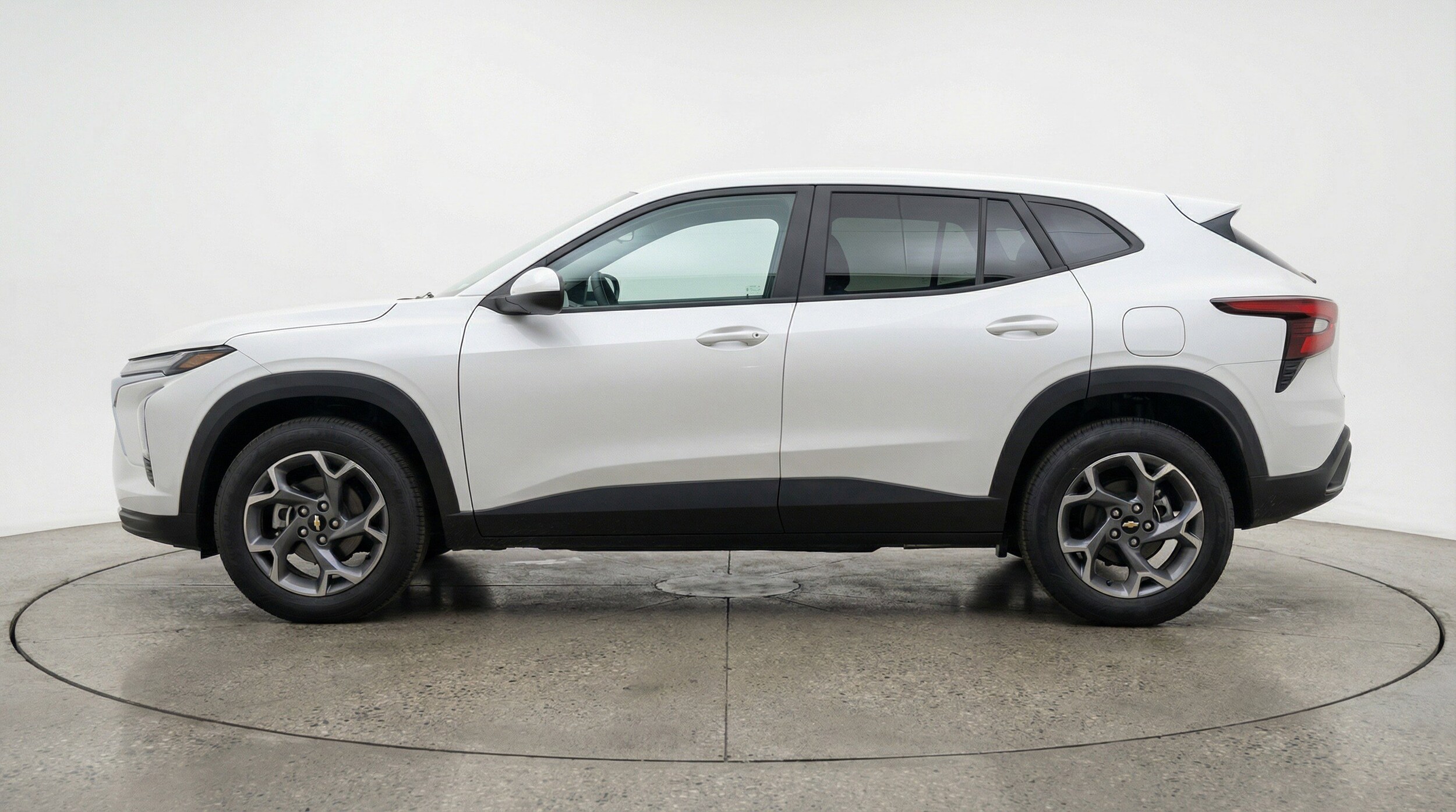 Thumbnail: 2025 Chevrolet Trax - 5