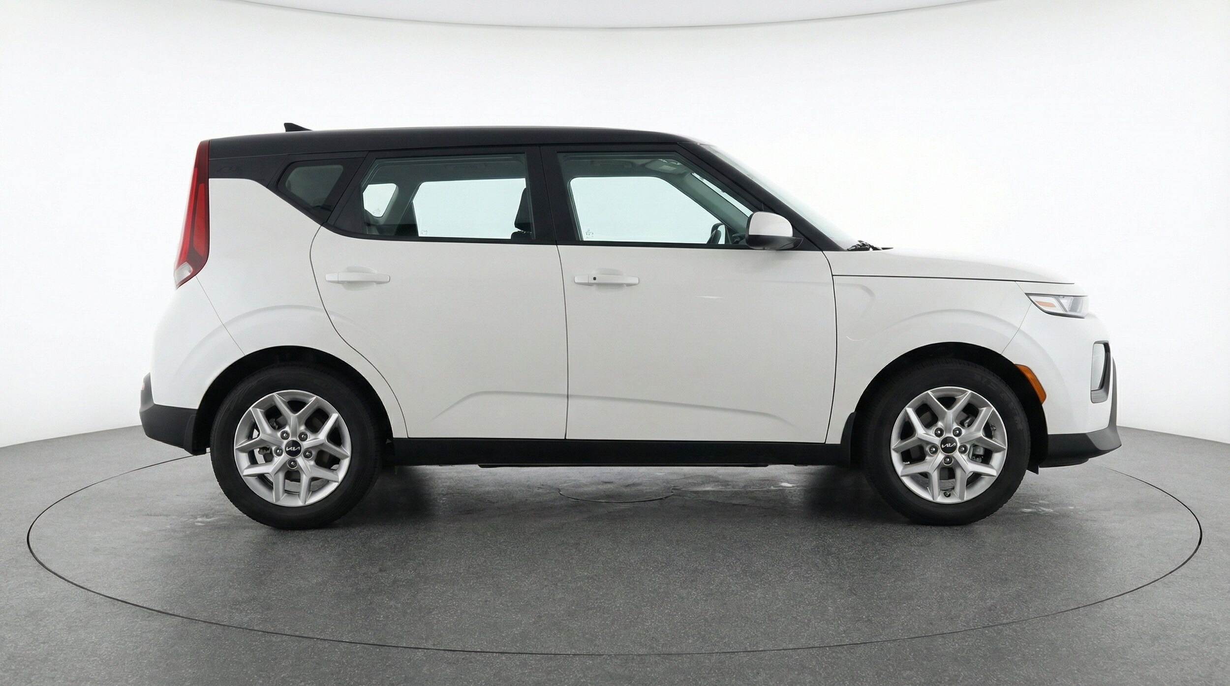 Thumbnail: 2025 Kia Soul - 11