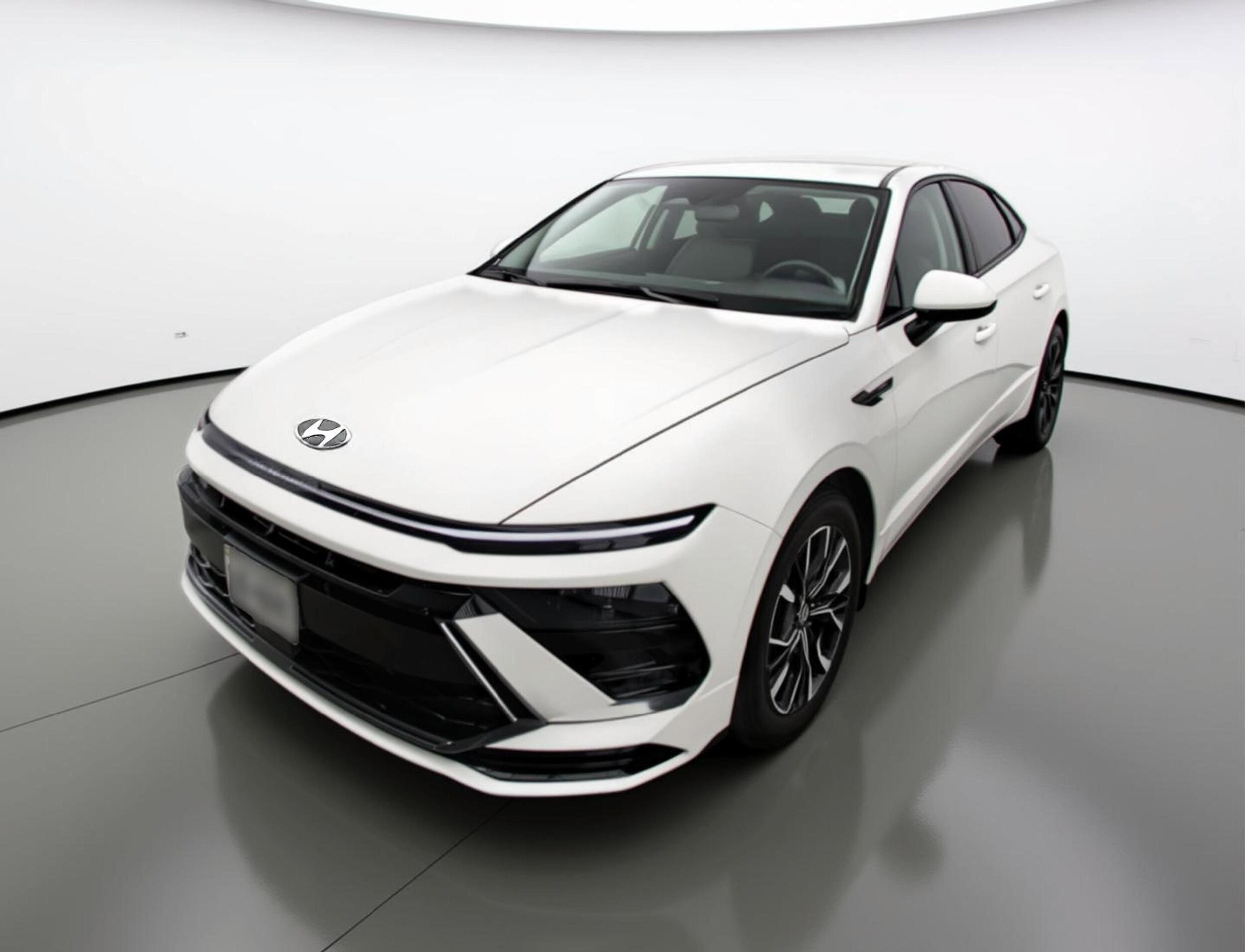 Thumbnail: 2025 Hyundai Sonata - 3