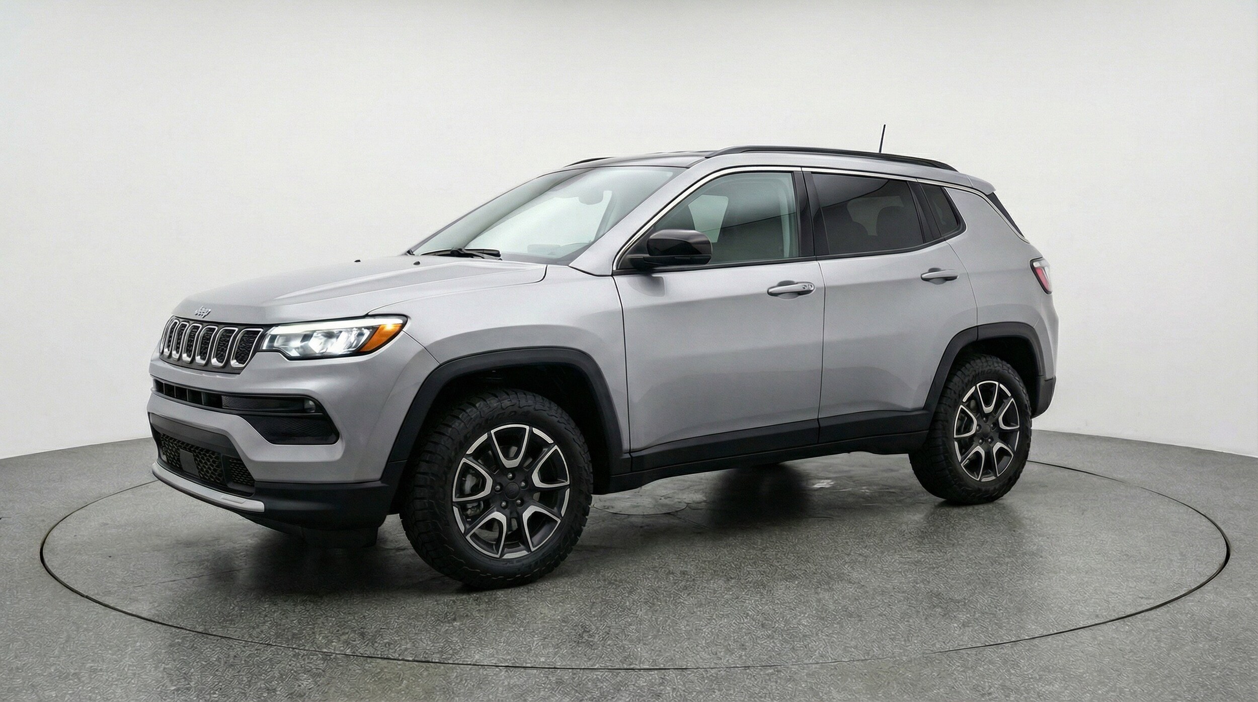 Thumbnail: 2025 Jeep Compass - 3