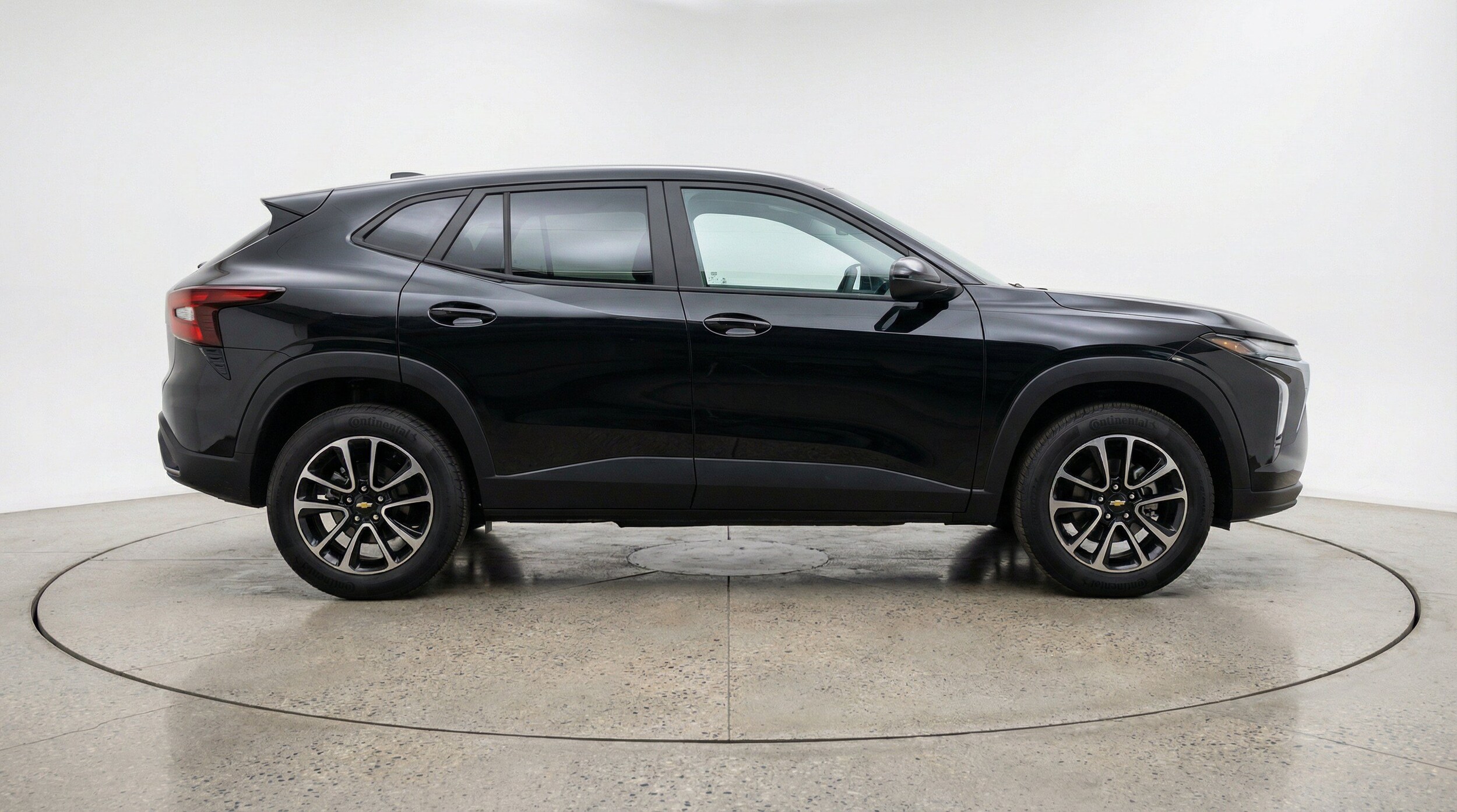 Thumbnail: 2025 Chevrolet TrailBlazer - 11