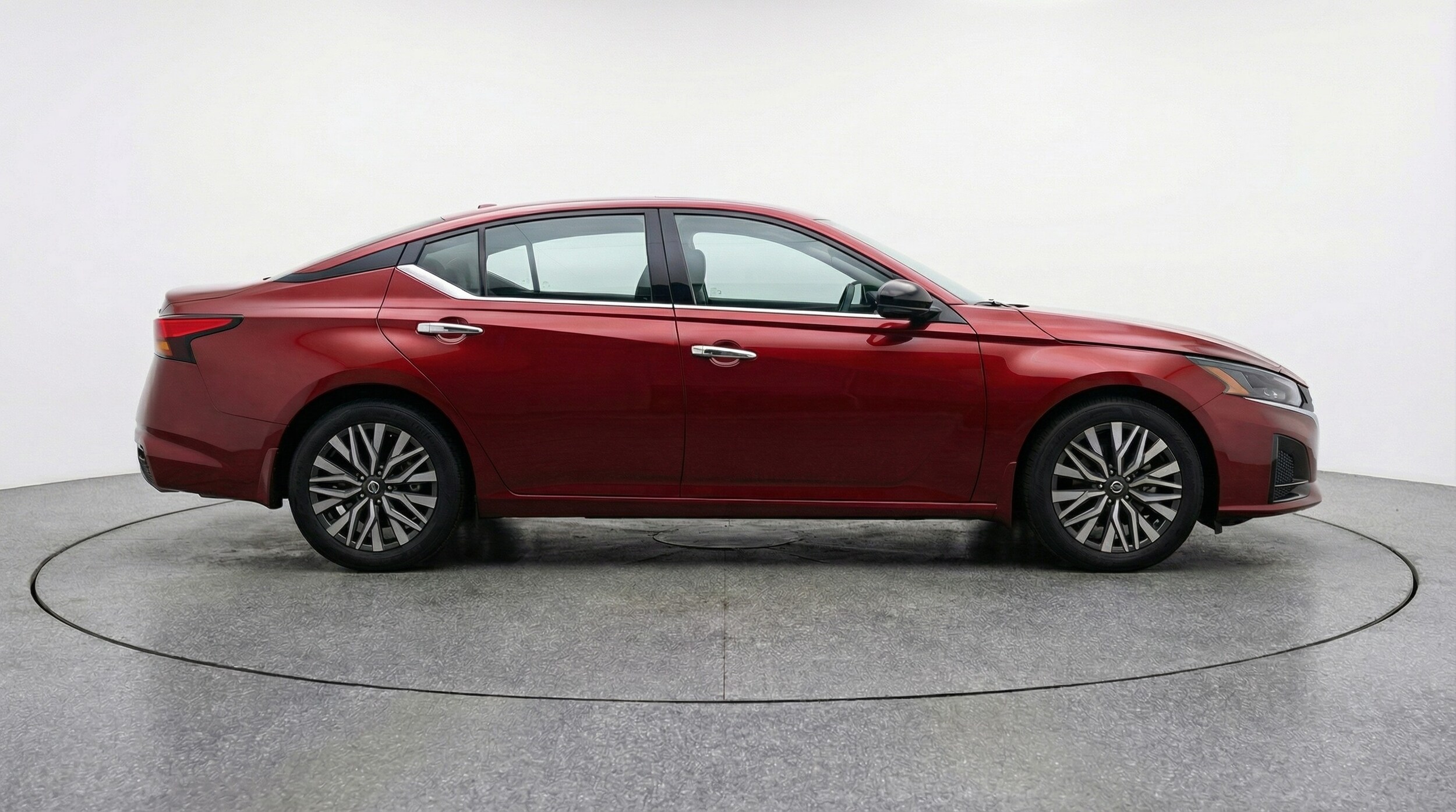 Thumbnail: 2025 Nissan Altima - 8