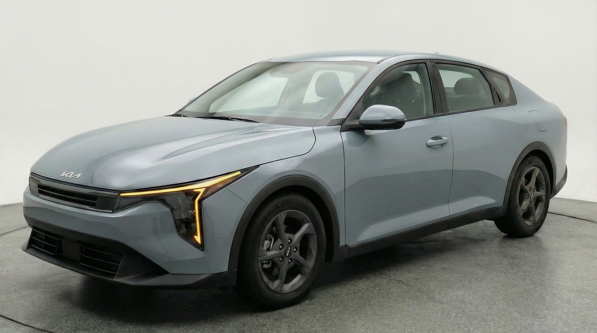 Thumbnail: 2025 Kia K4 - 3