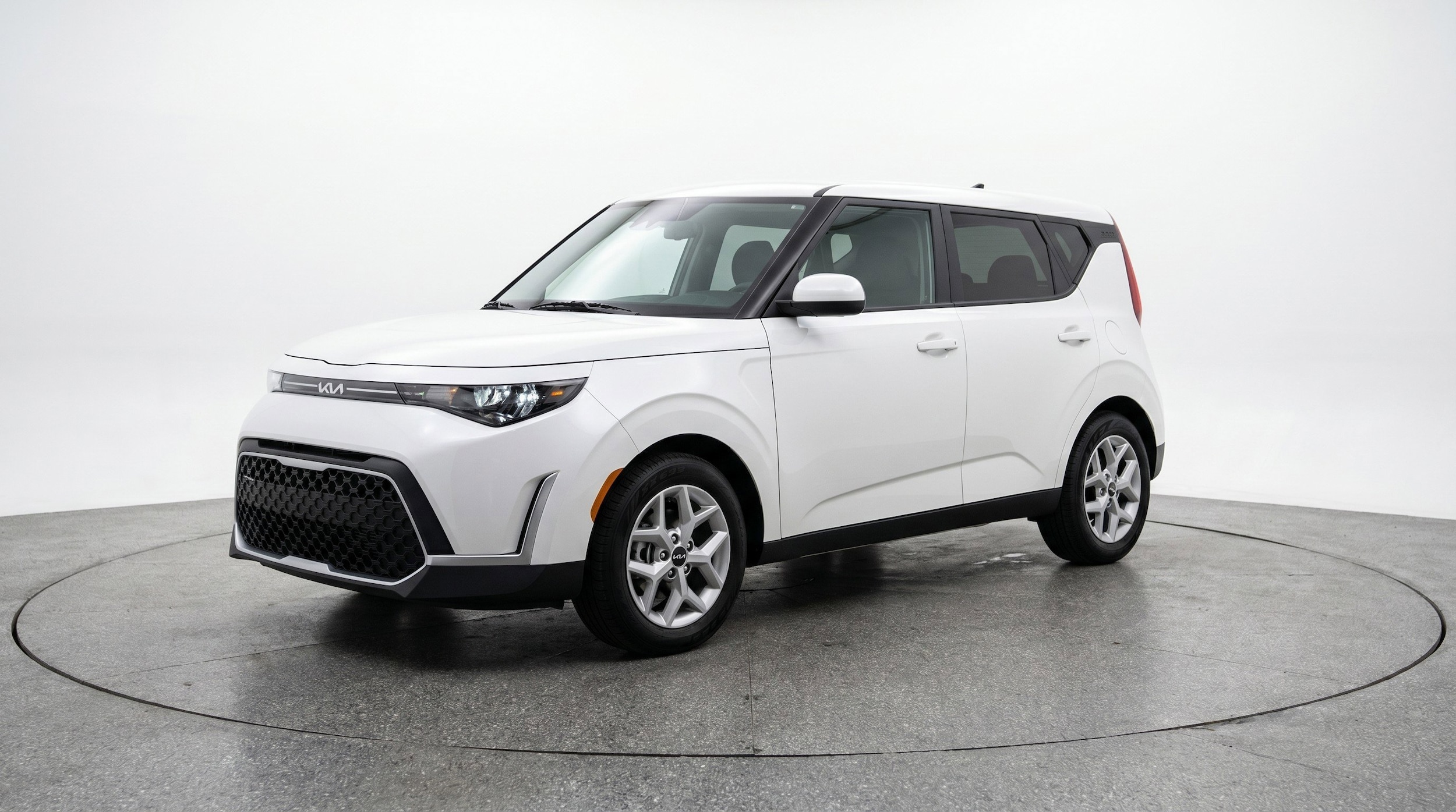 Thumbnail: 2025 Kia Soul - 3