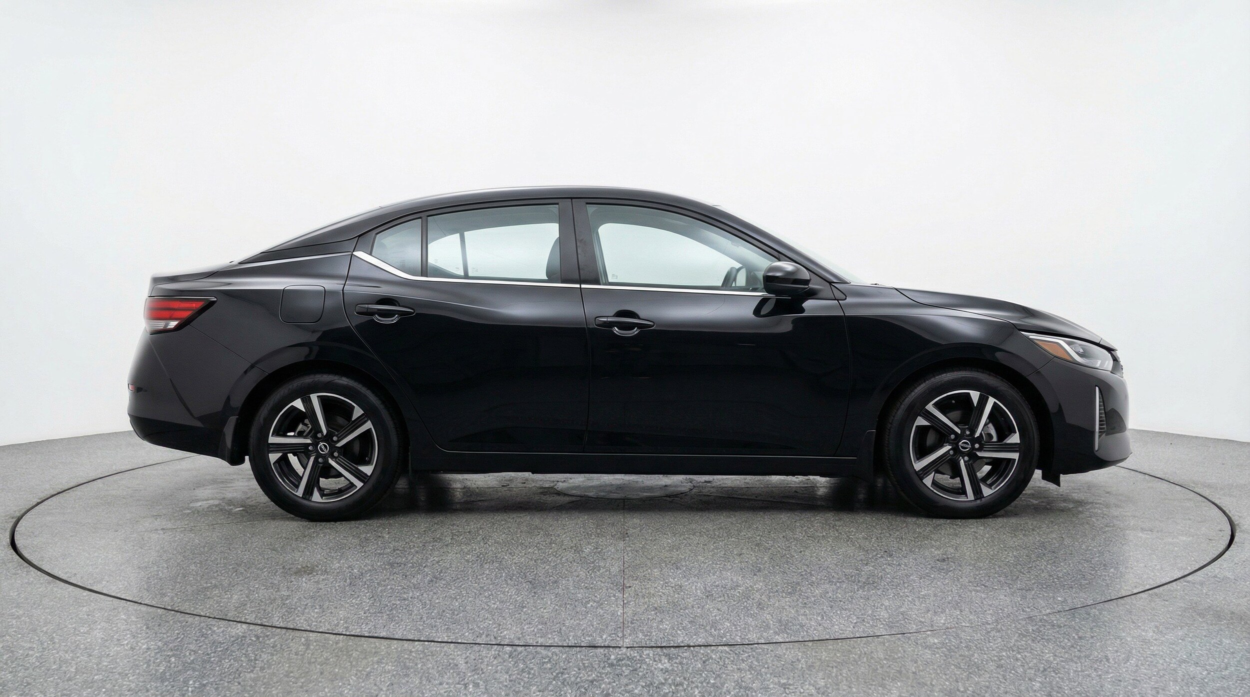 Thumbnail: 2025 Nissan Sentra - 11