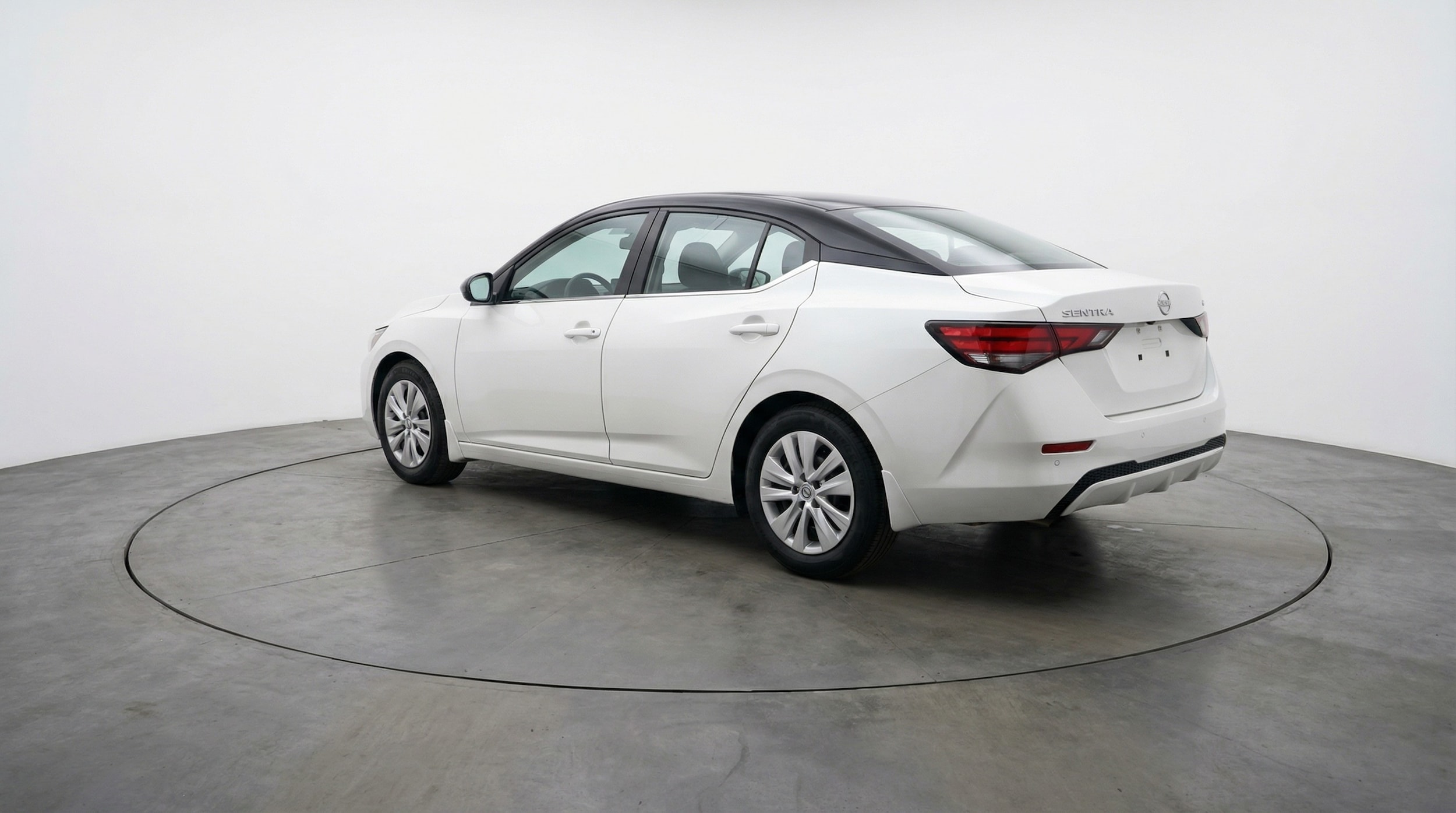 Thumbnail: 2025 Nissan Sentra - 5