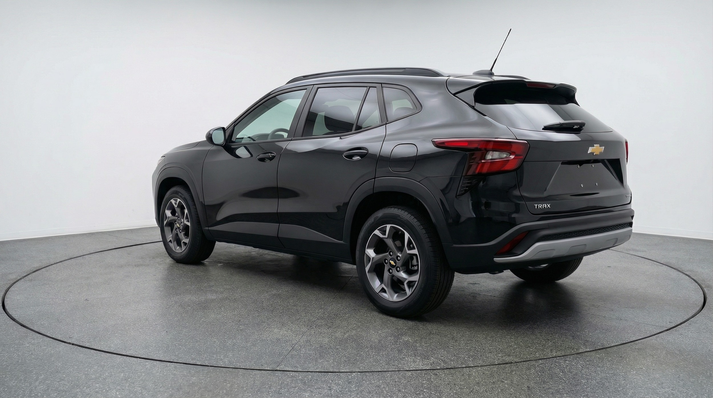 Thumbnail: 2025 Chevrolet Trax - 5