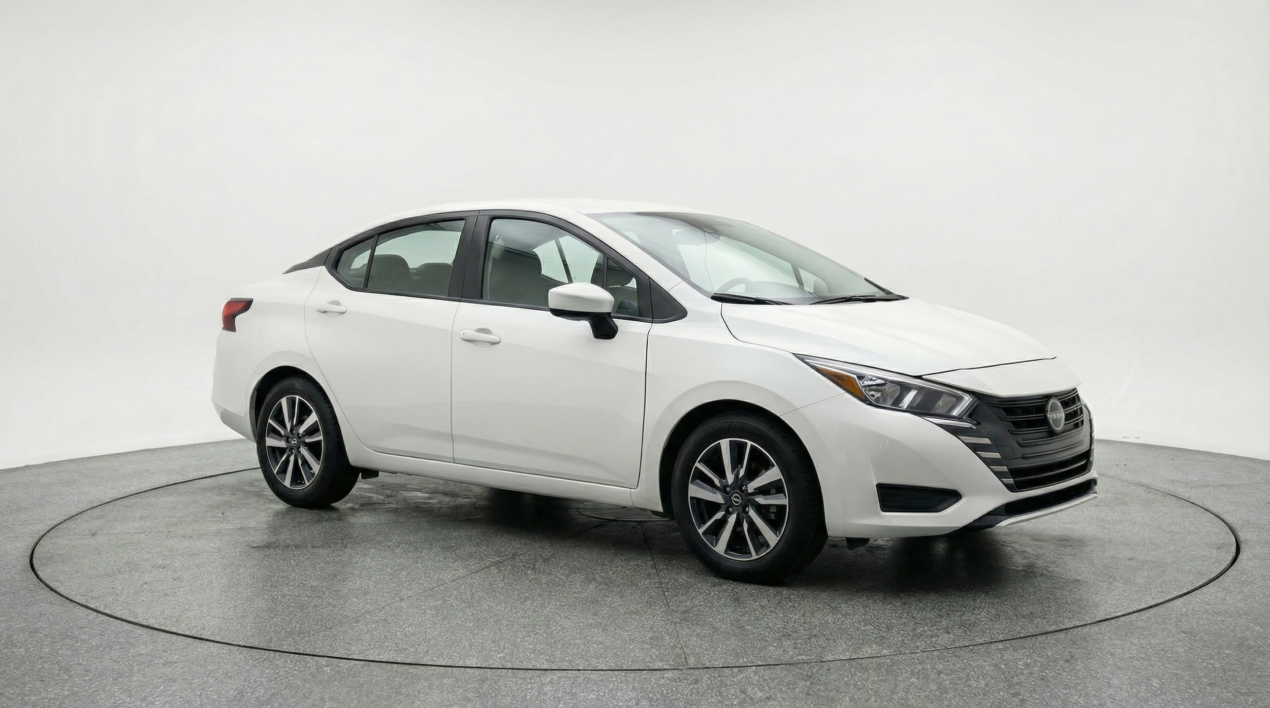 2025 Nissan Versa Sedan SV