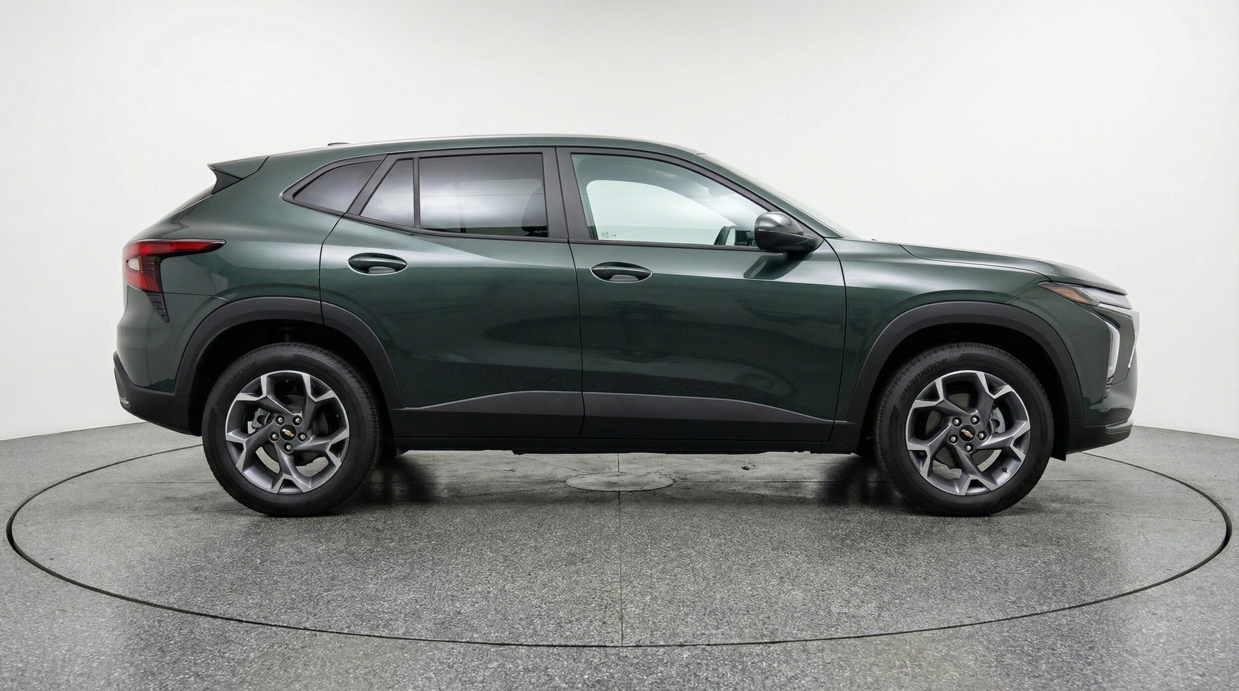 Thumbnail: 2025 Chevrolet Trax - 11