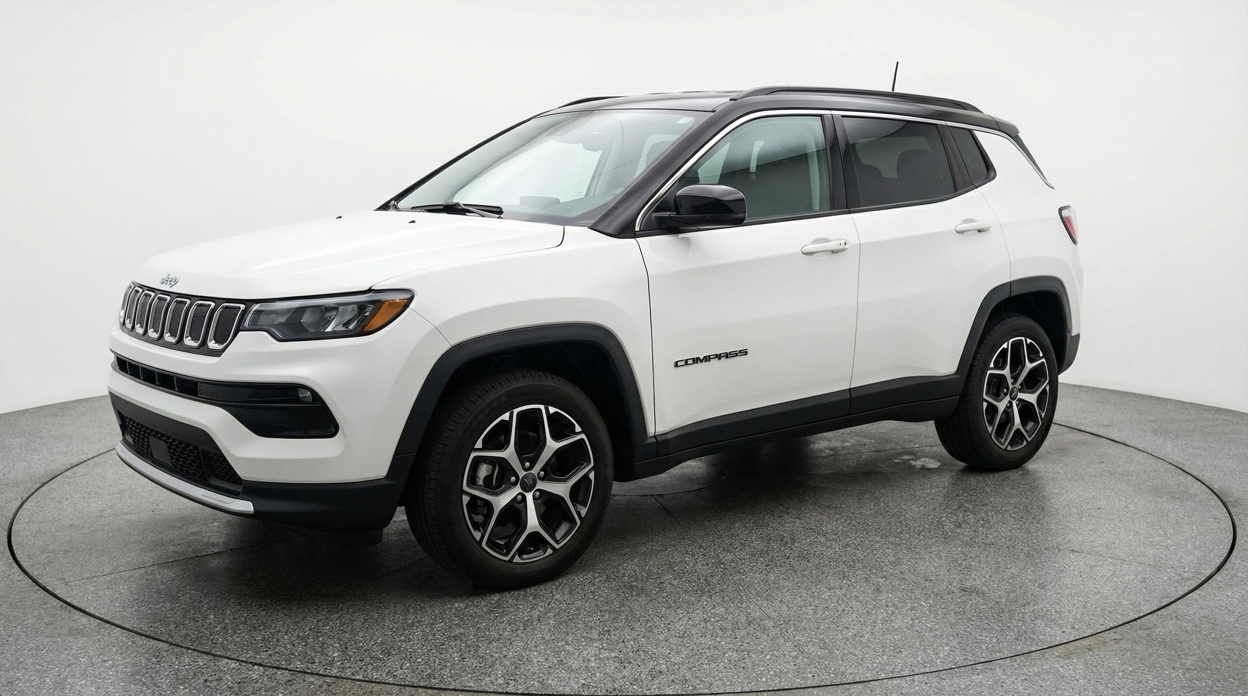 Thumbnail: 2025 Jeep Compass - 3