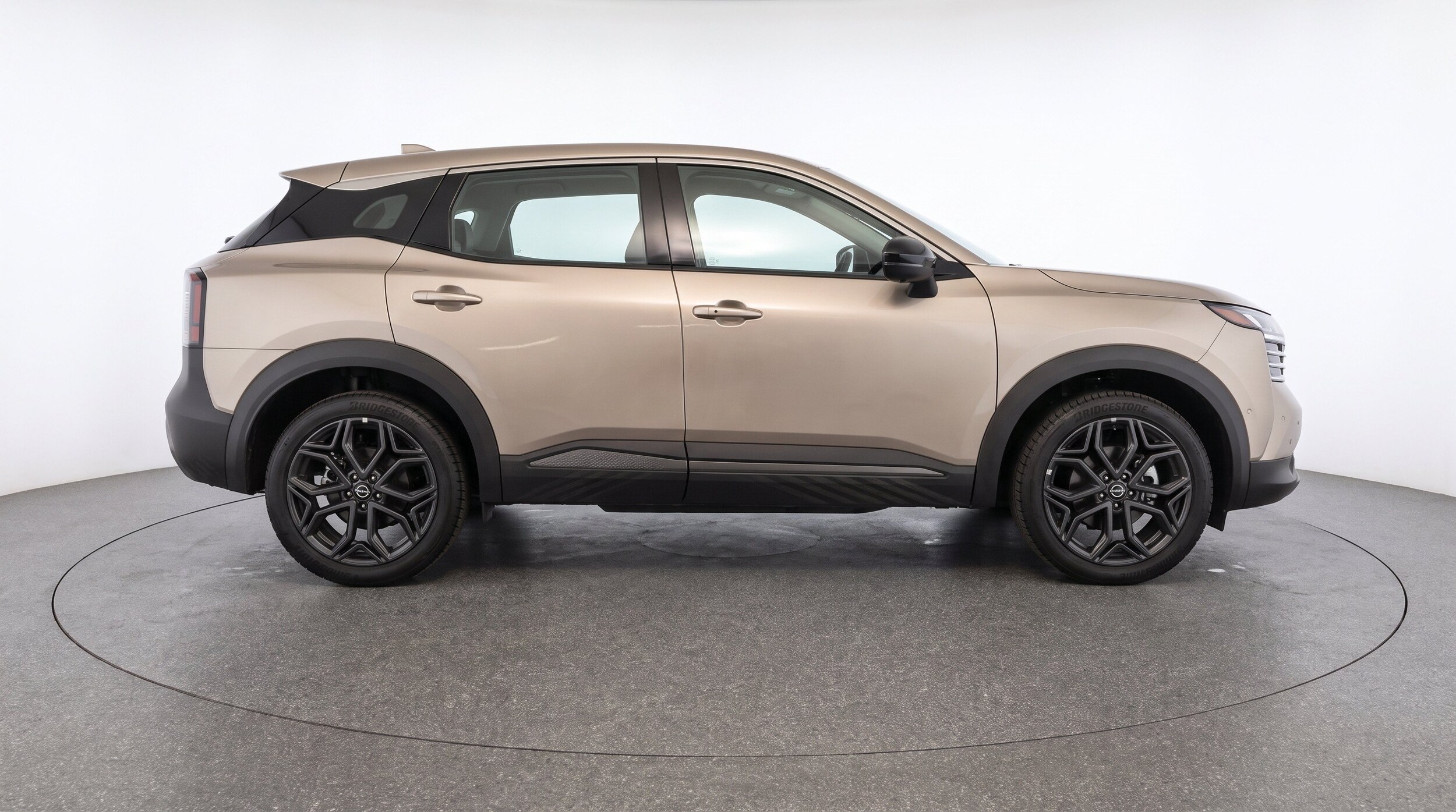 Thumbnail: 2026 Nissan Kicks - 10