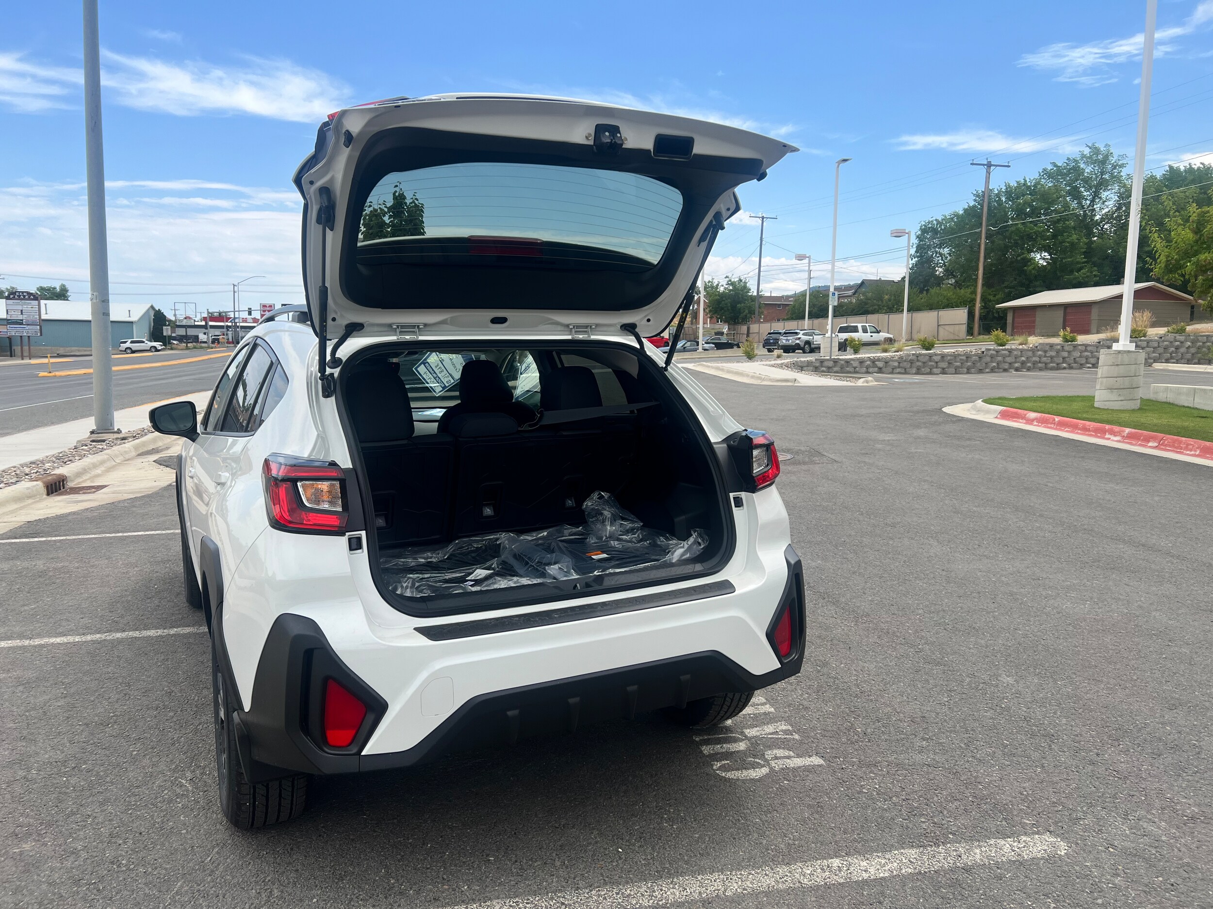 2025 Subaru Crosstrek Premium photo 3