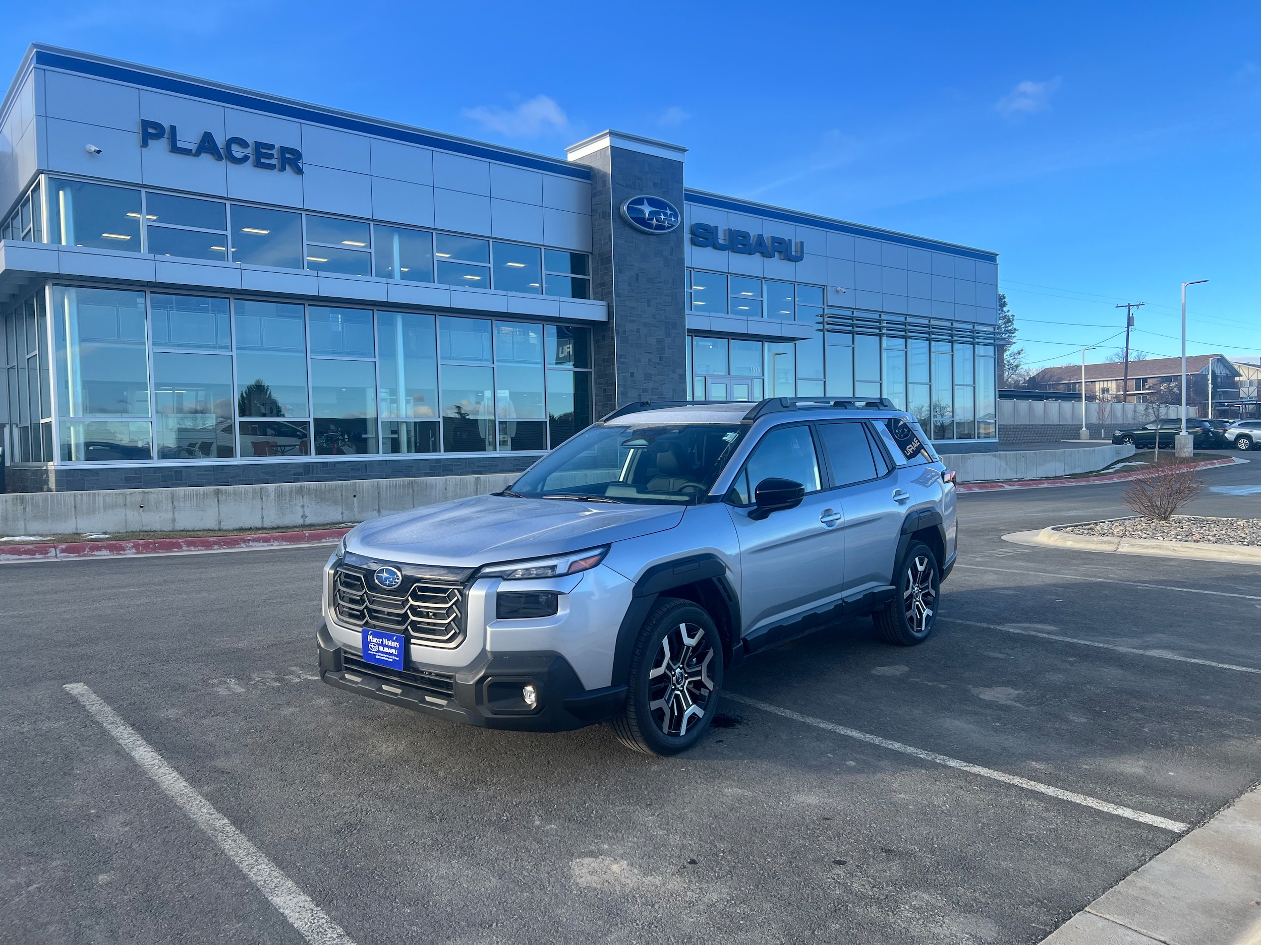 2026 Subaru Outback Touring's photo